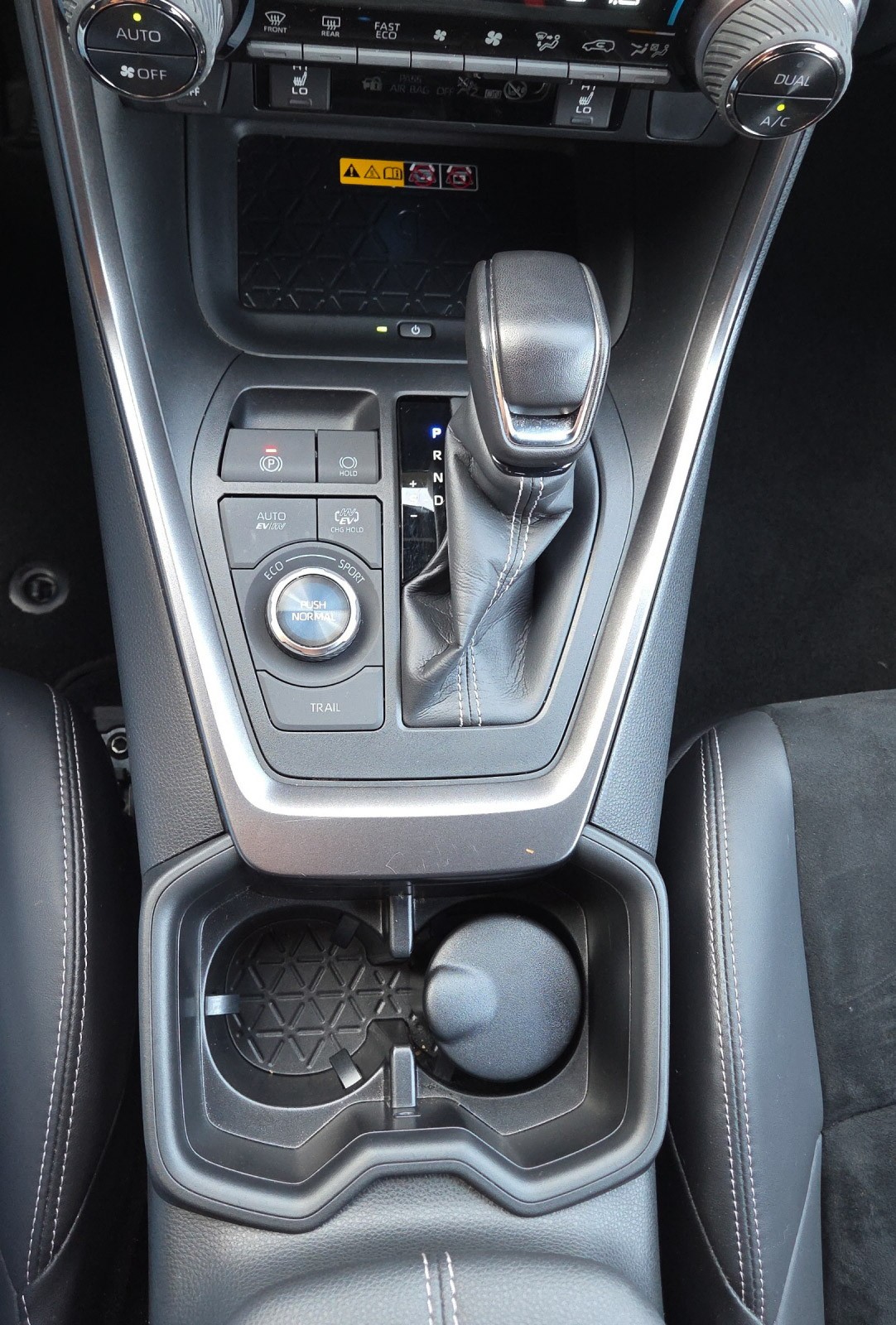 TOYOTA RAV-4 2.5 PHEV GR Sport e-CVT 4WD-image-15