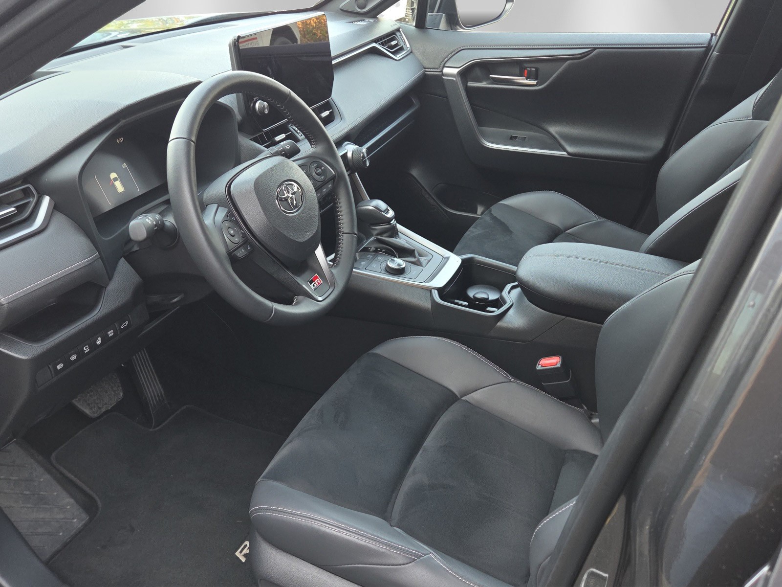 TOYOTA RAV-4 2.5 PHEV GR Sport e-CVT 4WD-image-11
