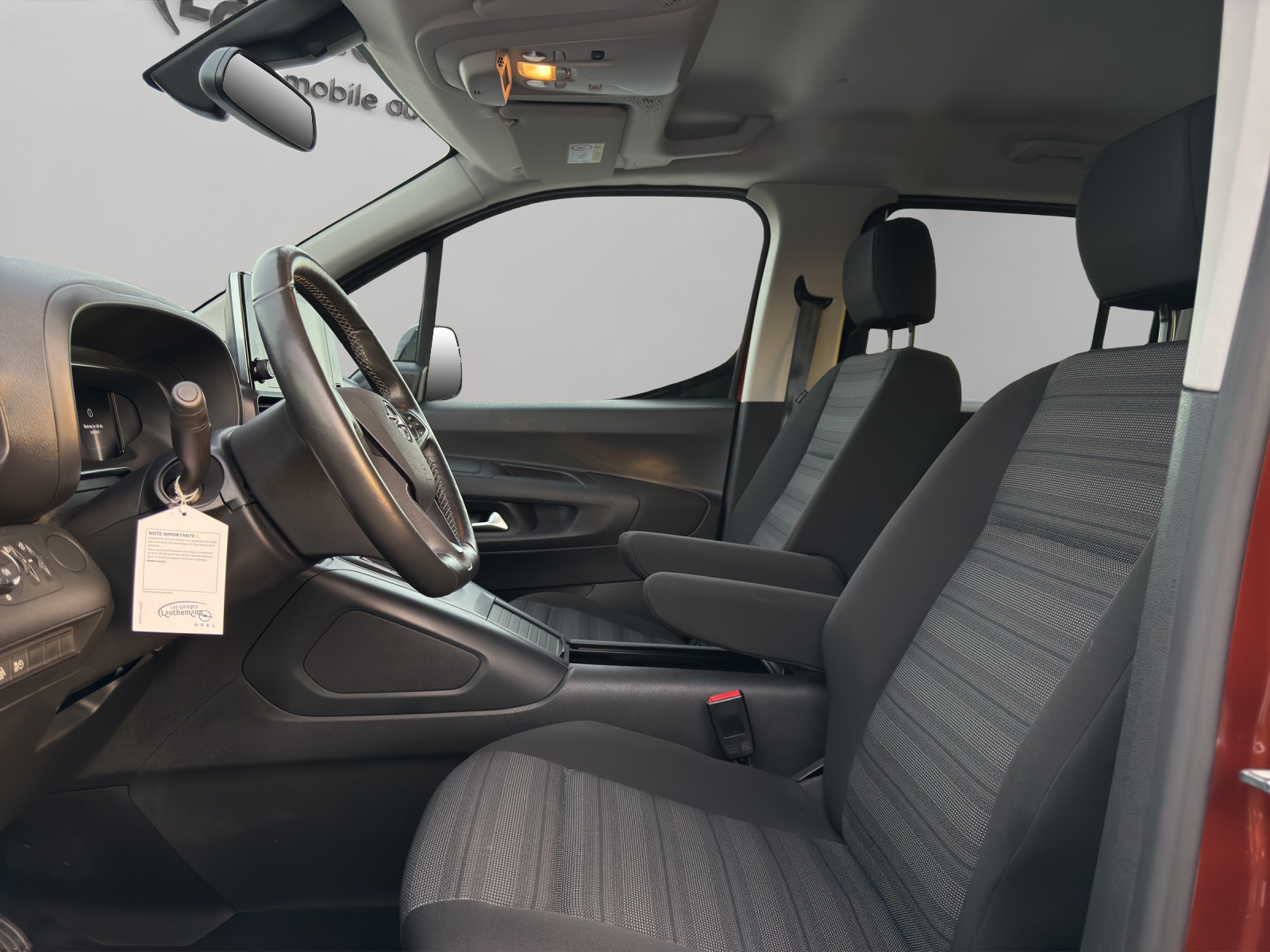 OPEL Combo-e Life Elegance-image-8