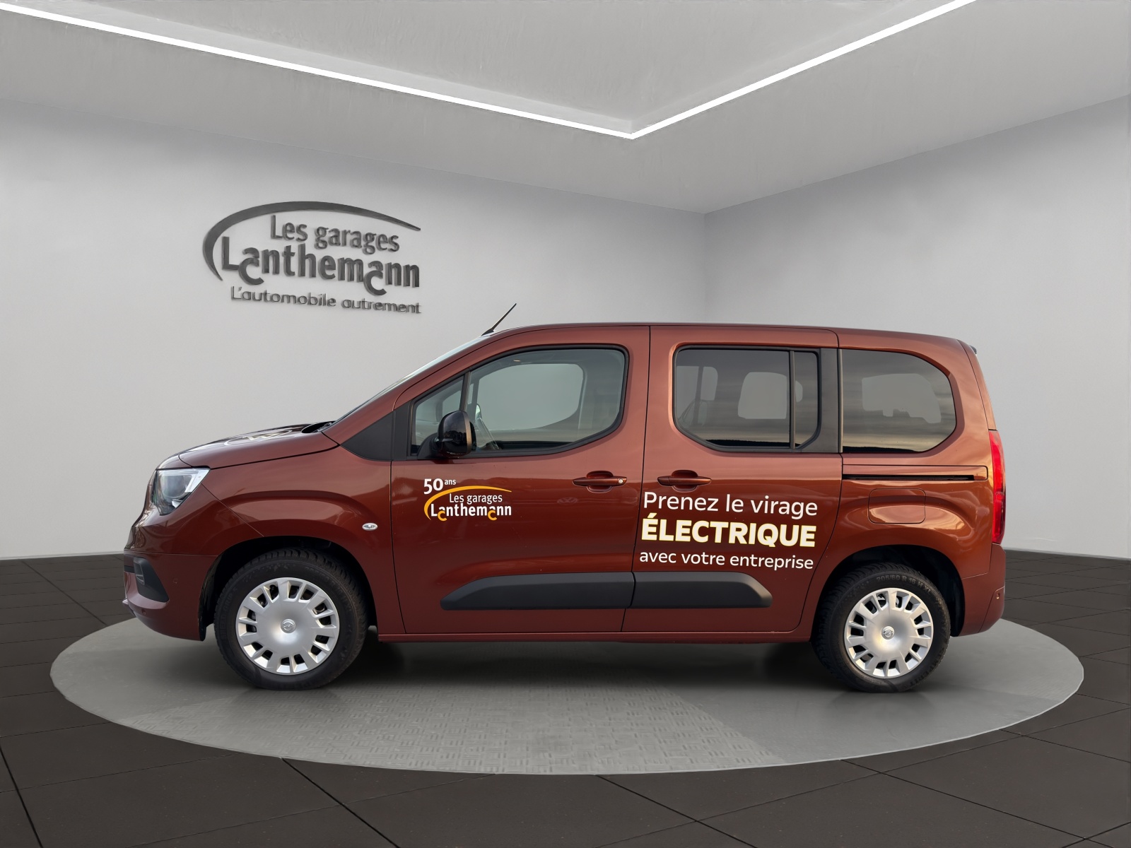 OPEL Combo-e Life Elegance-image-1