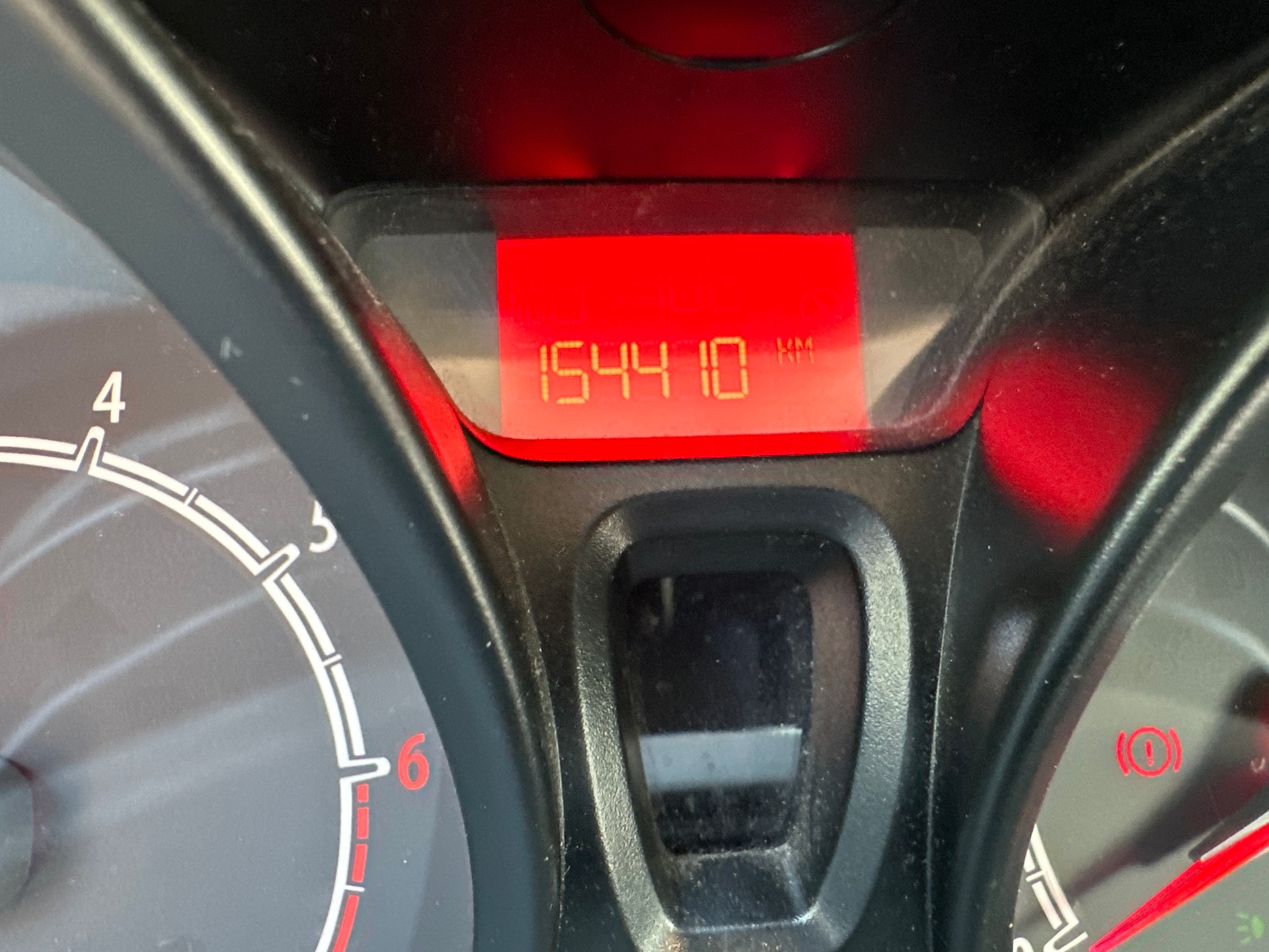 FORD Fiesta 1.25 16V Titanium-image-9