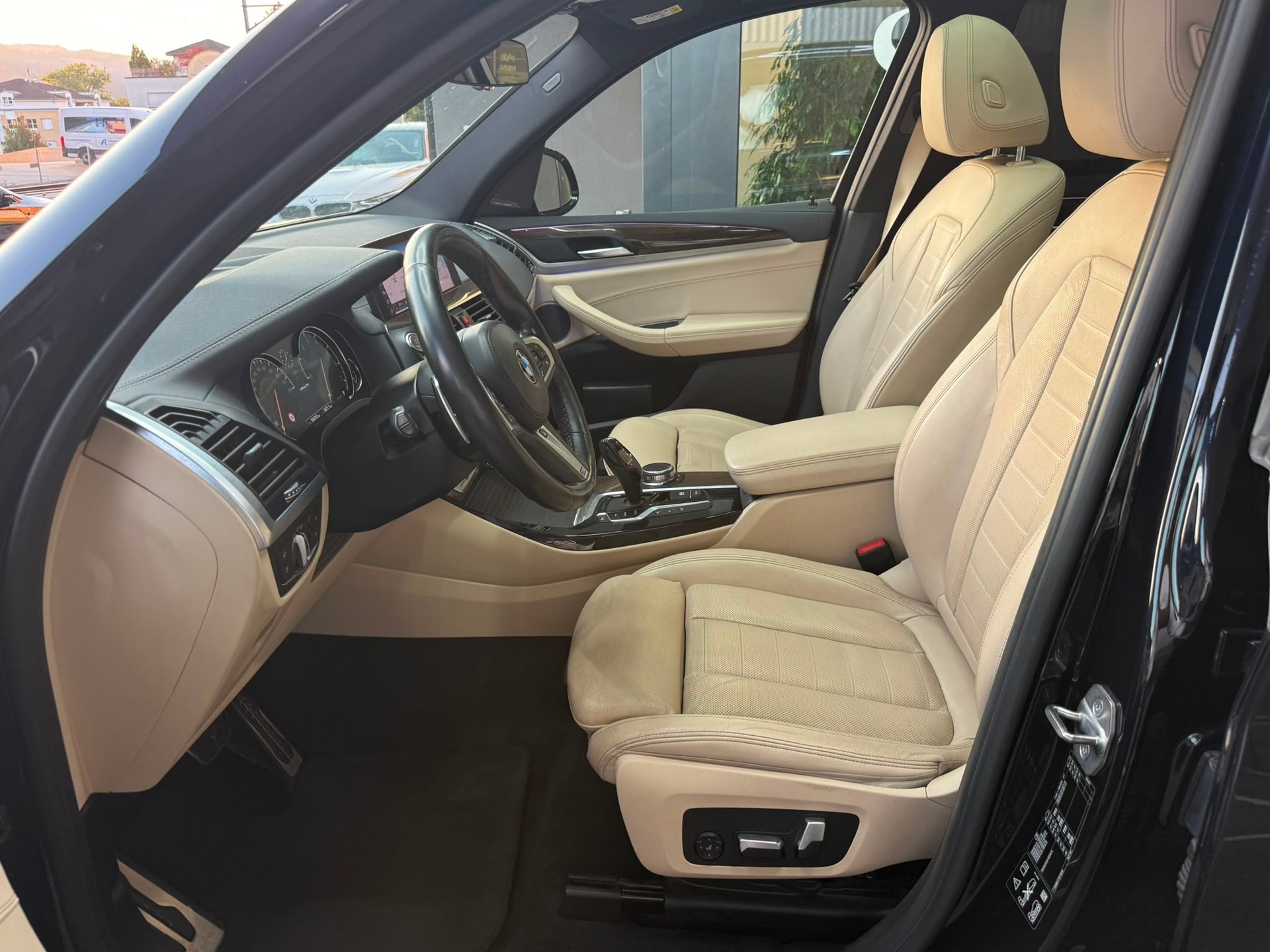 BMW X3 xDrive M40i *Harman/ Kardon* *360 Kamera* *Pano-Dach* Steptronic-image-11