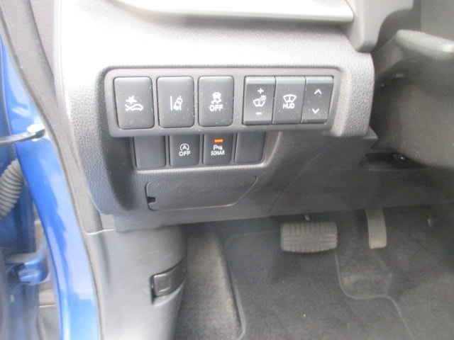 MITSUBISHI Eclipse Cross 2.2DID Diamond 4WD-image-9