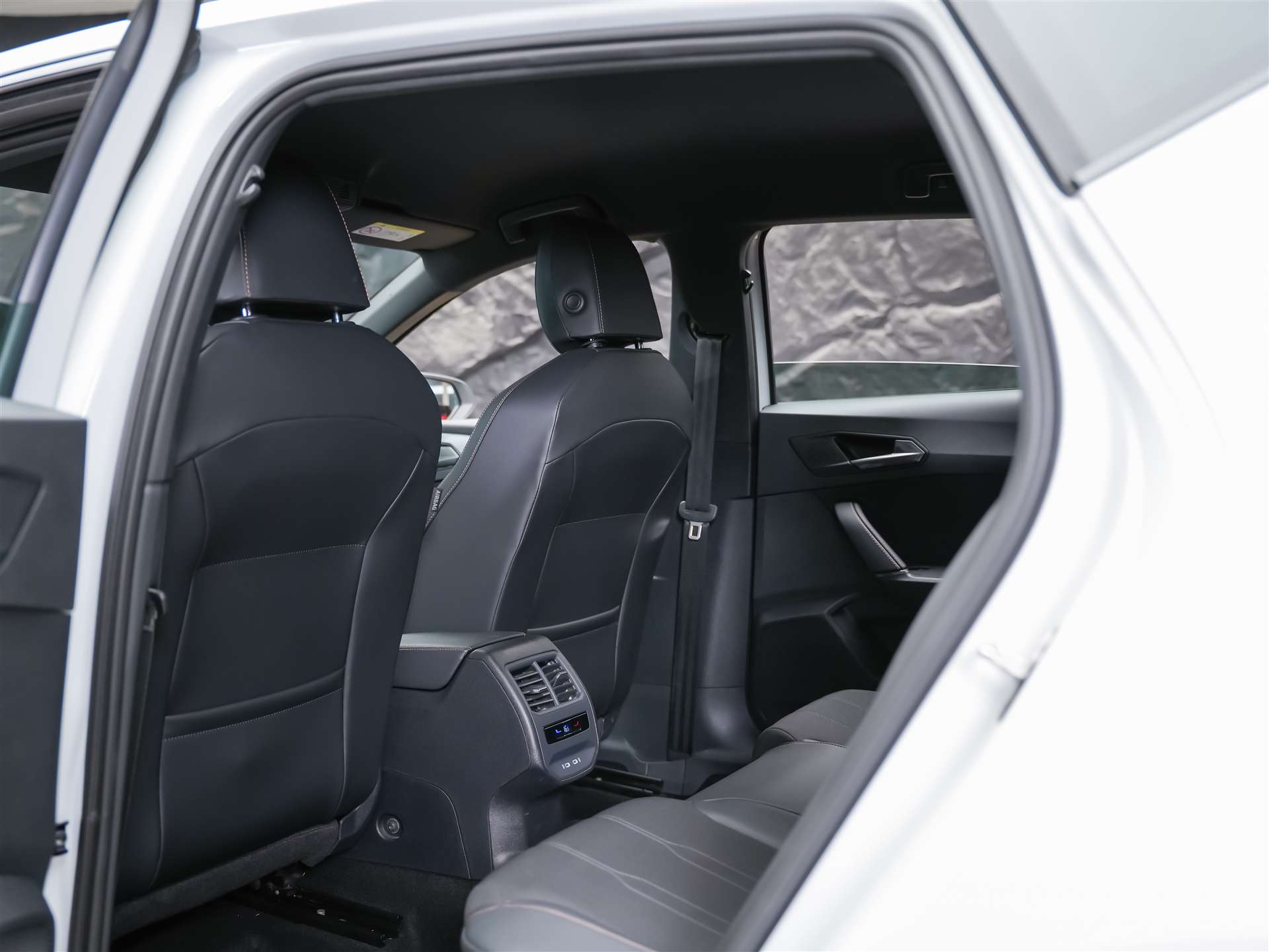 CUPRA LEON 2.0 TDI DSG *NEUES MODELL*Werksgarantie*Lenkradheizung*Assistenten*-image-10