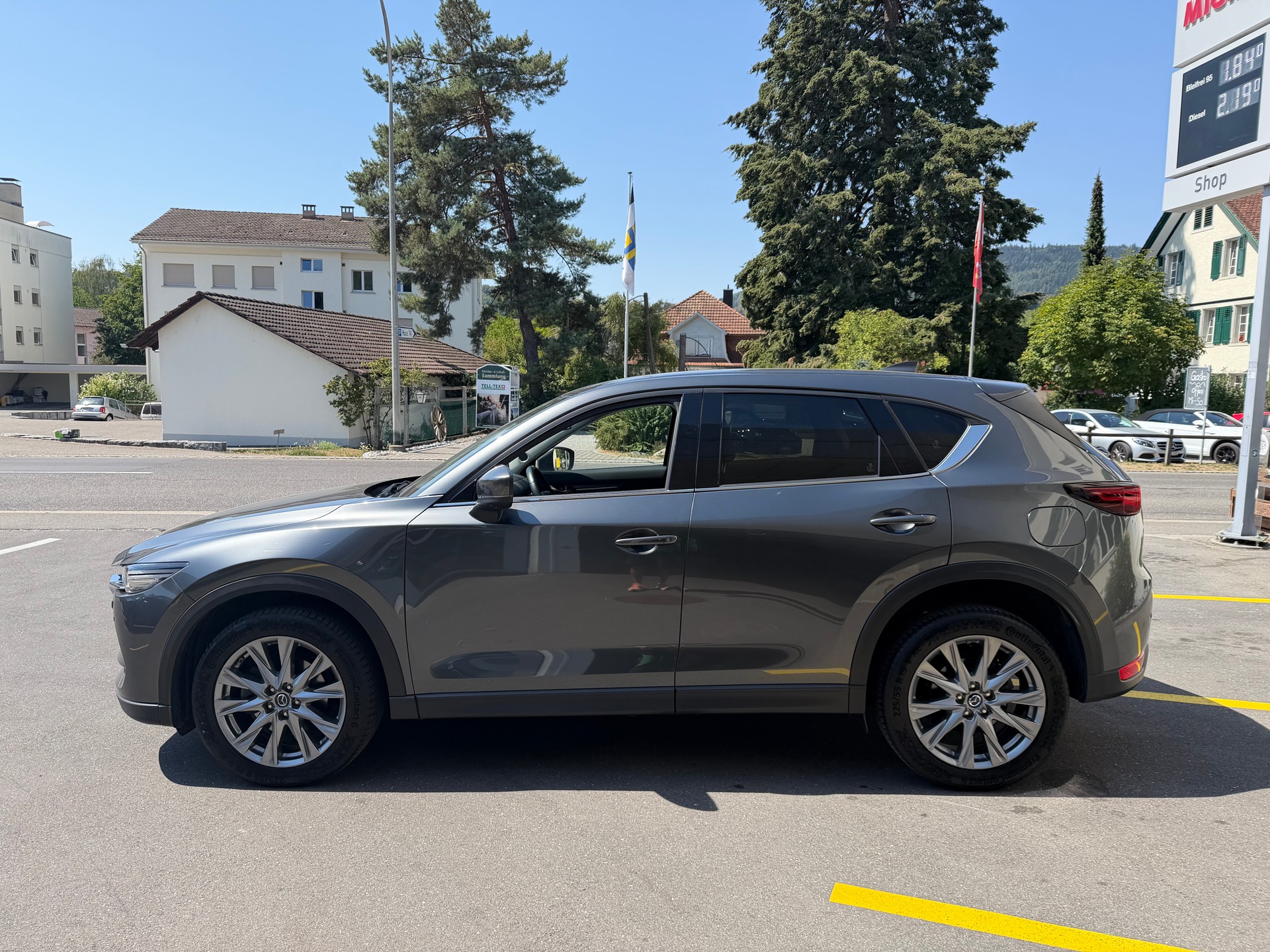MAZDA CX-5 SKYACTIV-D 184 Revolution AWD Automat-image-2