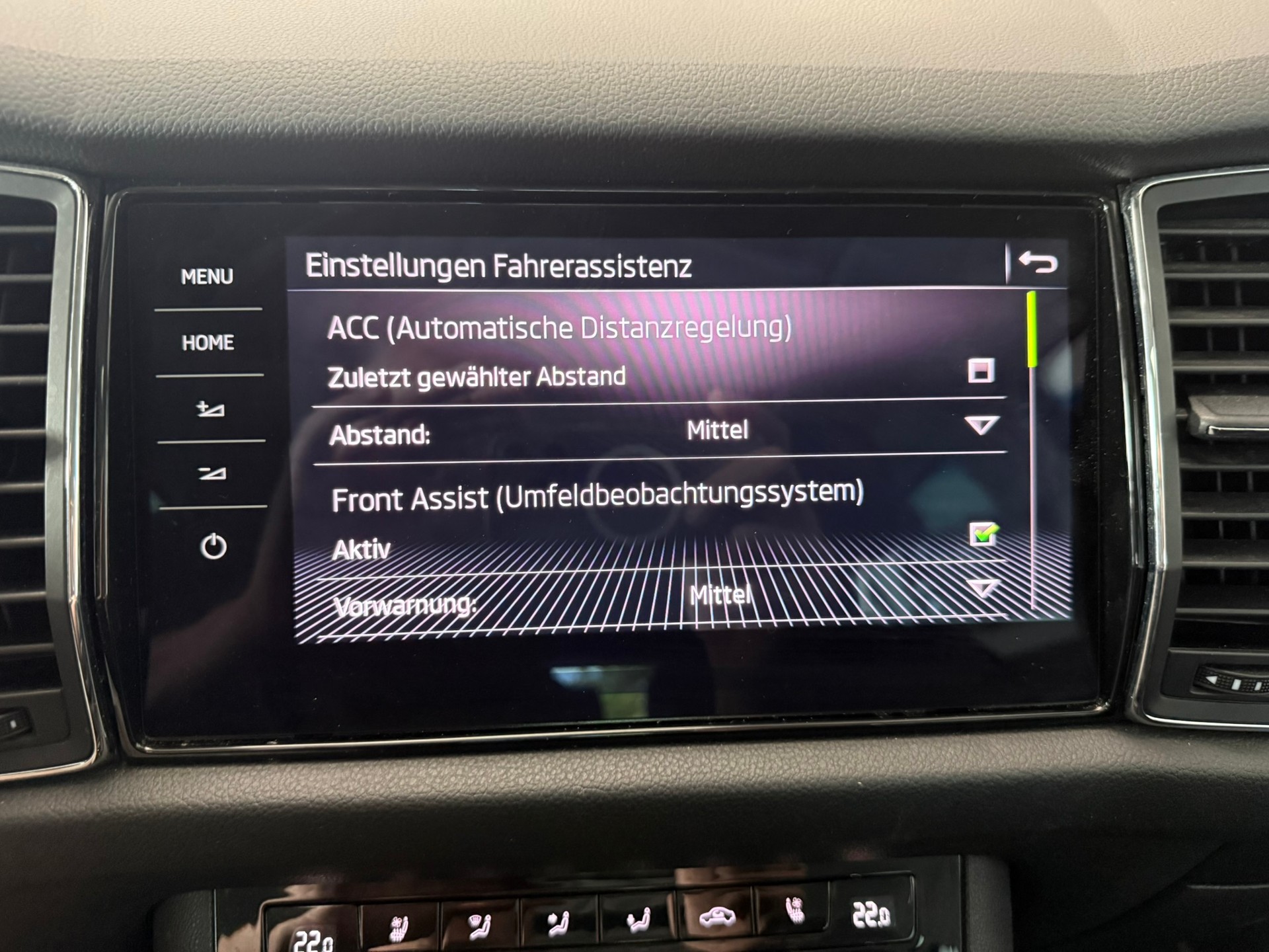 SKODA Kodiaq 2.0 TDI CR Style 4x4 DSG, 7-Sitzer, 8-fach bereift-image-14