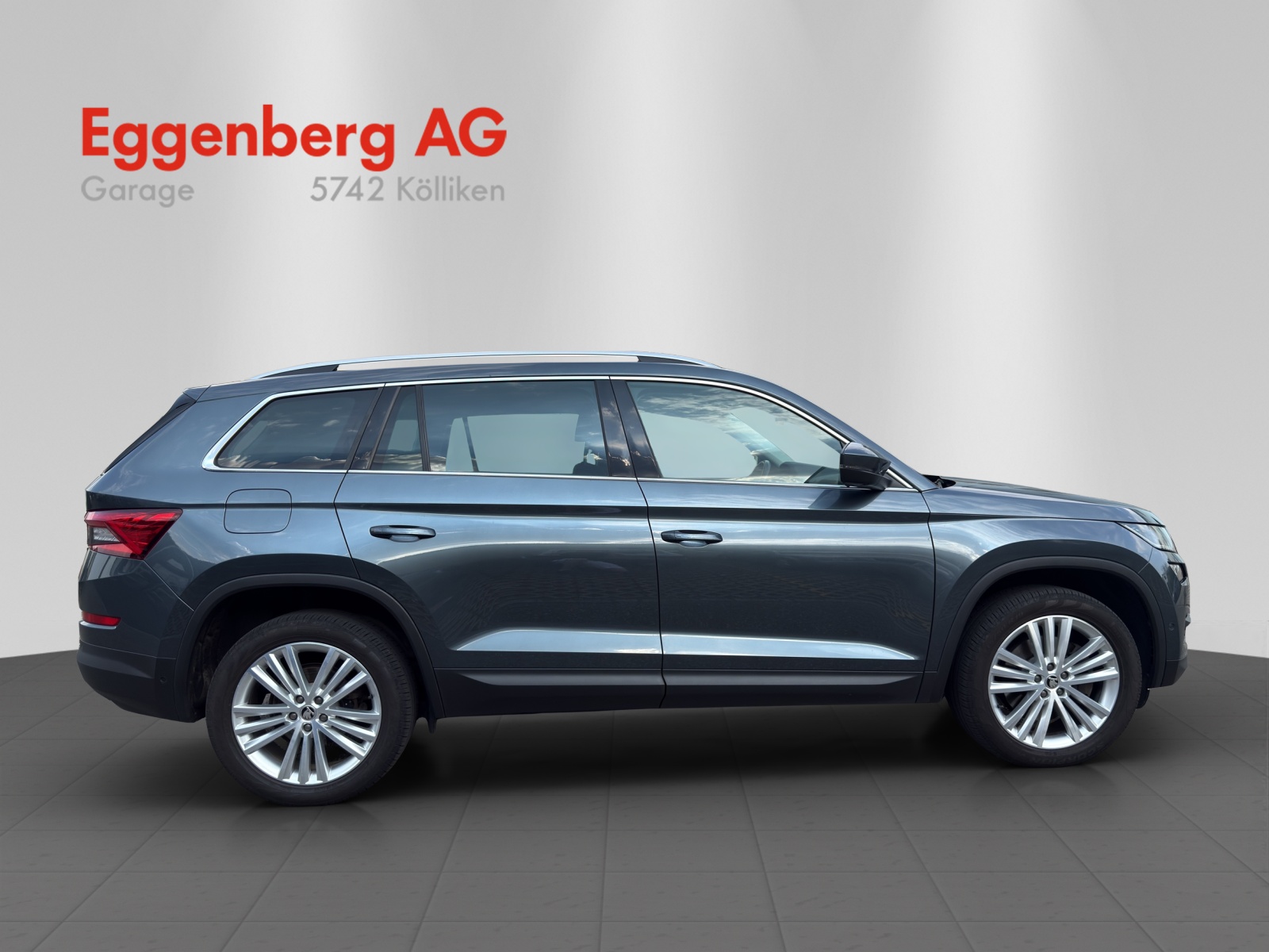 SKODA Kodiaq 2.0 TDI CR Style 4x4 DSG, 7-Sitzer, 8-fach bereift-image-5