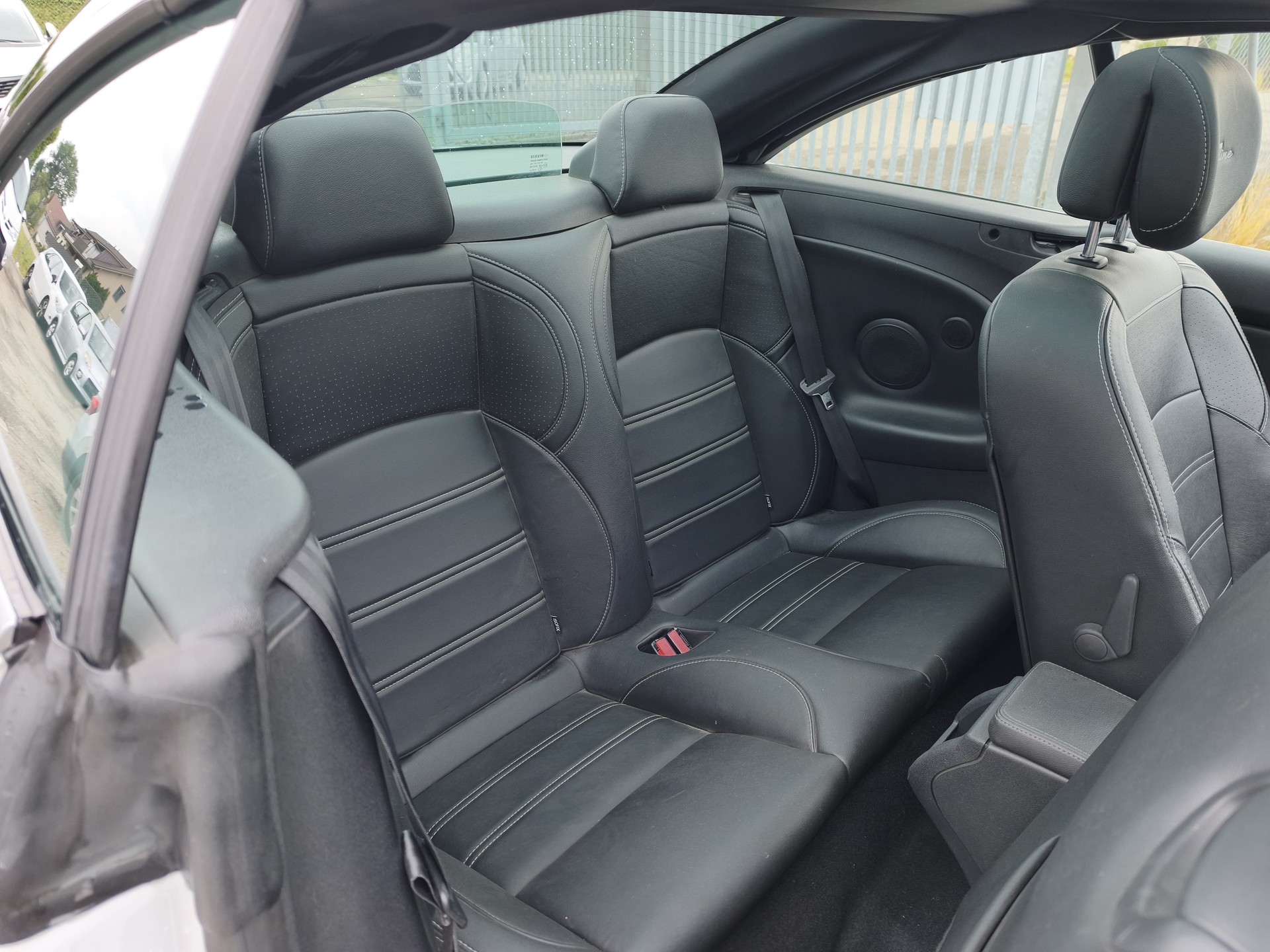 RENAULT Mégane CC 1.4 16V Turbo Floride-image-8