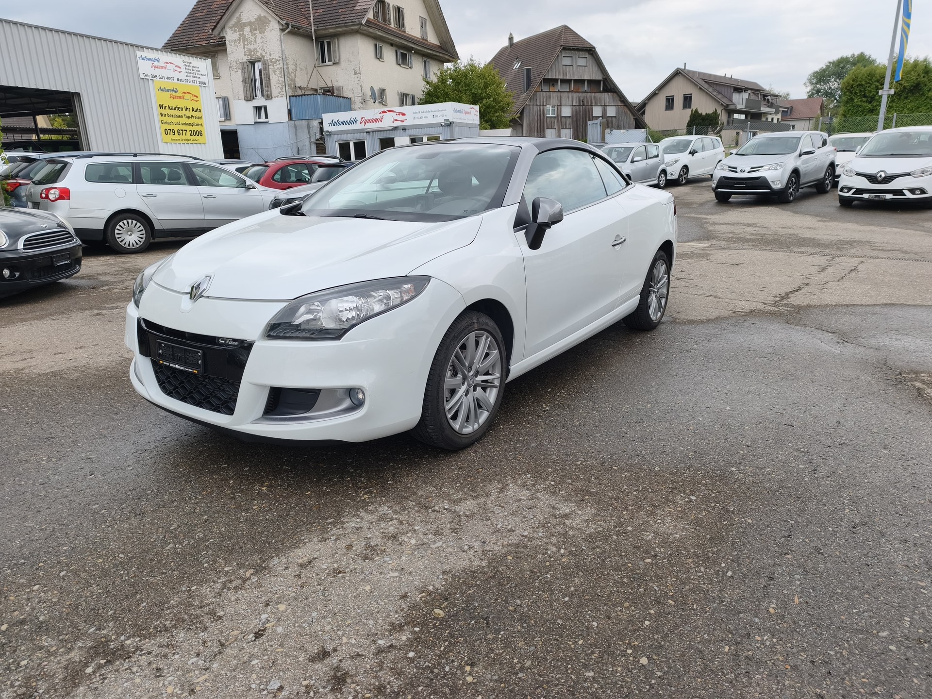 RENAULT Mégane CC 1.4 16V Turbo Floride-image-2