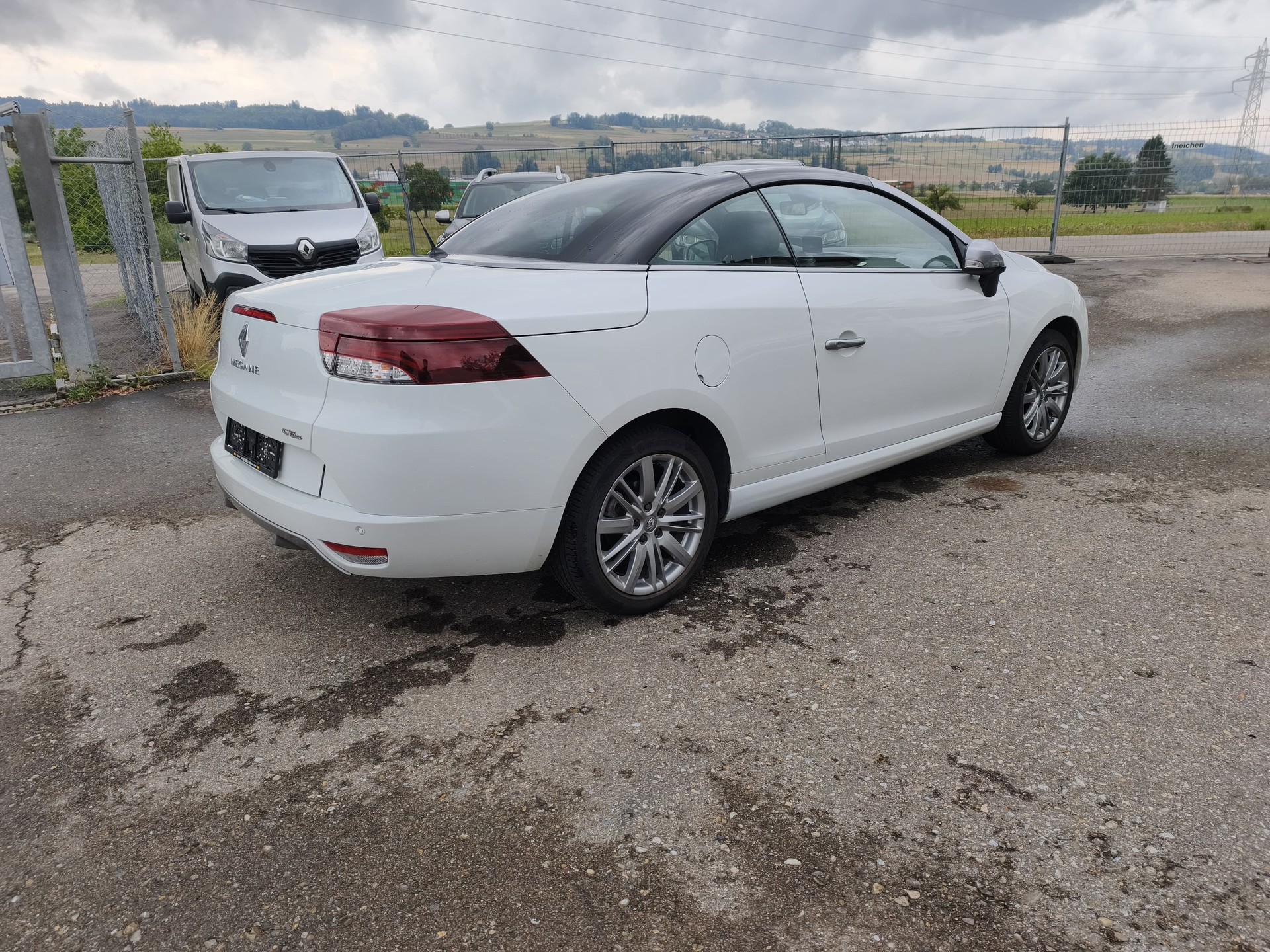 RENAULT Mégane CC 1.4 16V Turbo Floride-image-5
