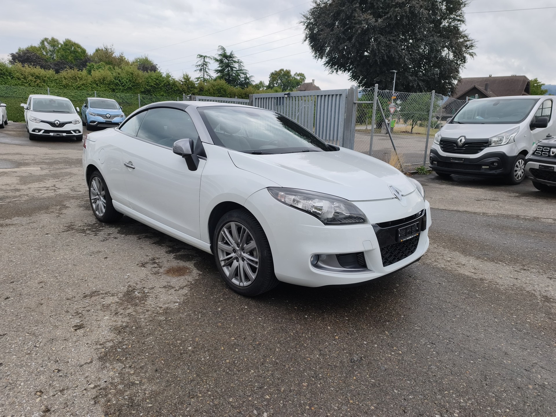 RENAULT Mégane CC 1.4 16V Turbo Floride-image-4