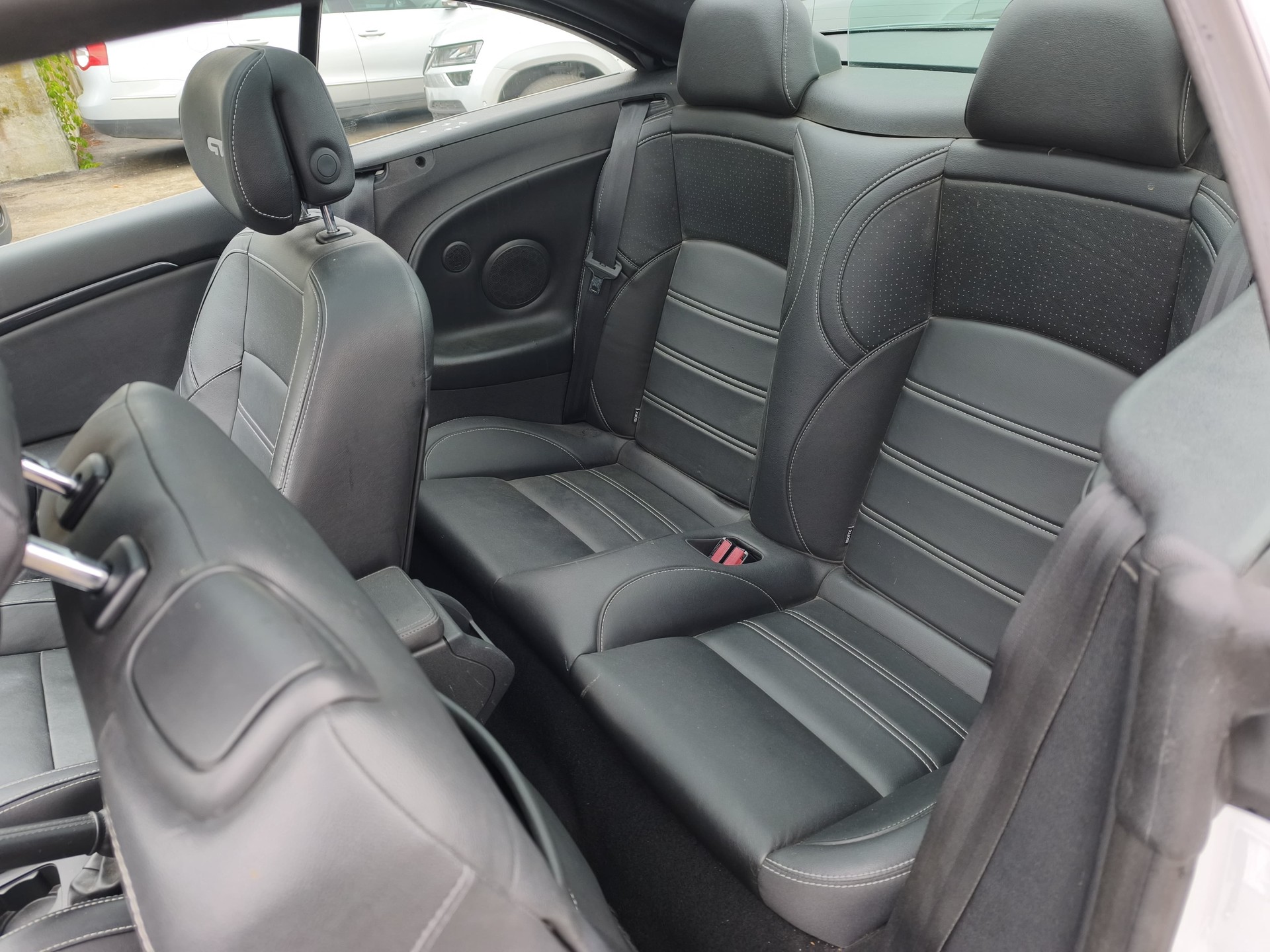 RENAULT Mégane CC 1.4 16V Turbo Floride-image-9