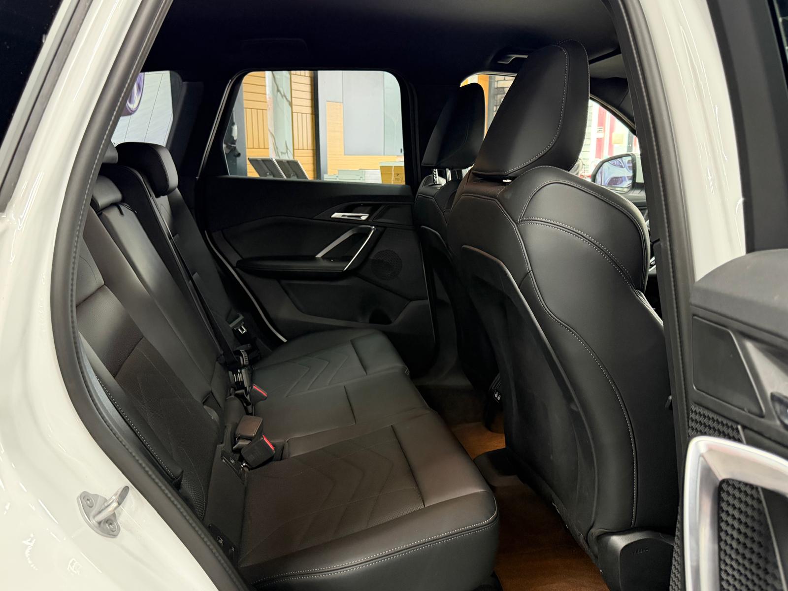 BMW X1 xDrive 20d 48V M Sport Pro-image-6