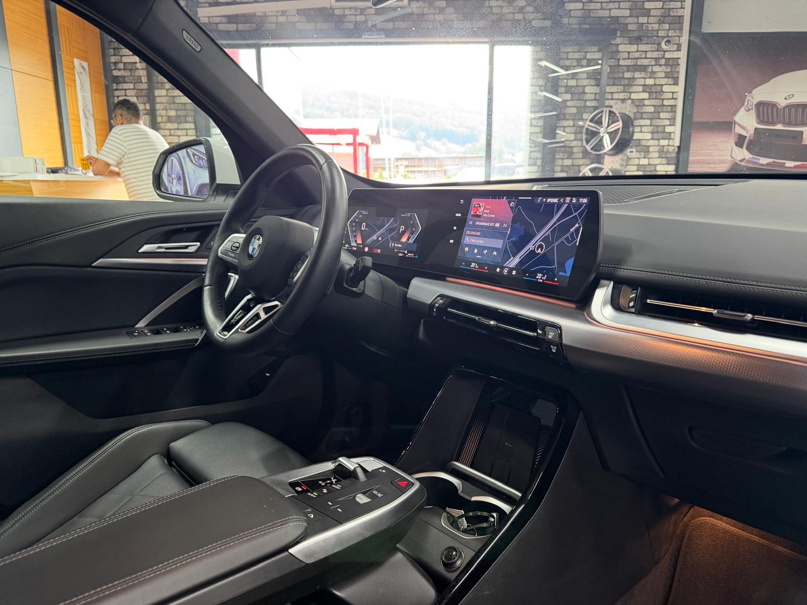 BMW X1 xDrive 20d 48V M Sport Pro-image-11