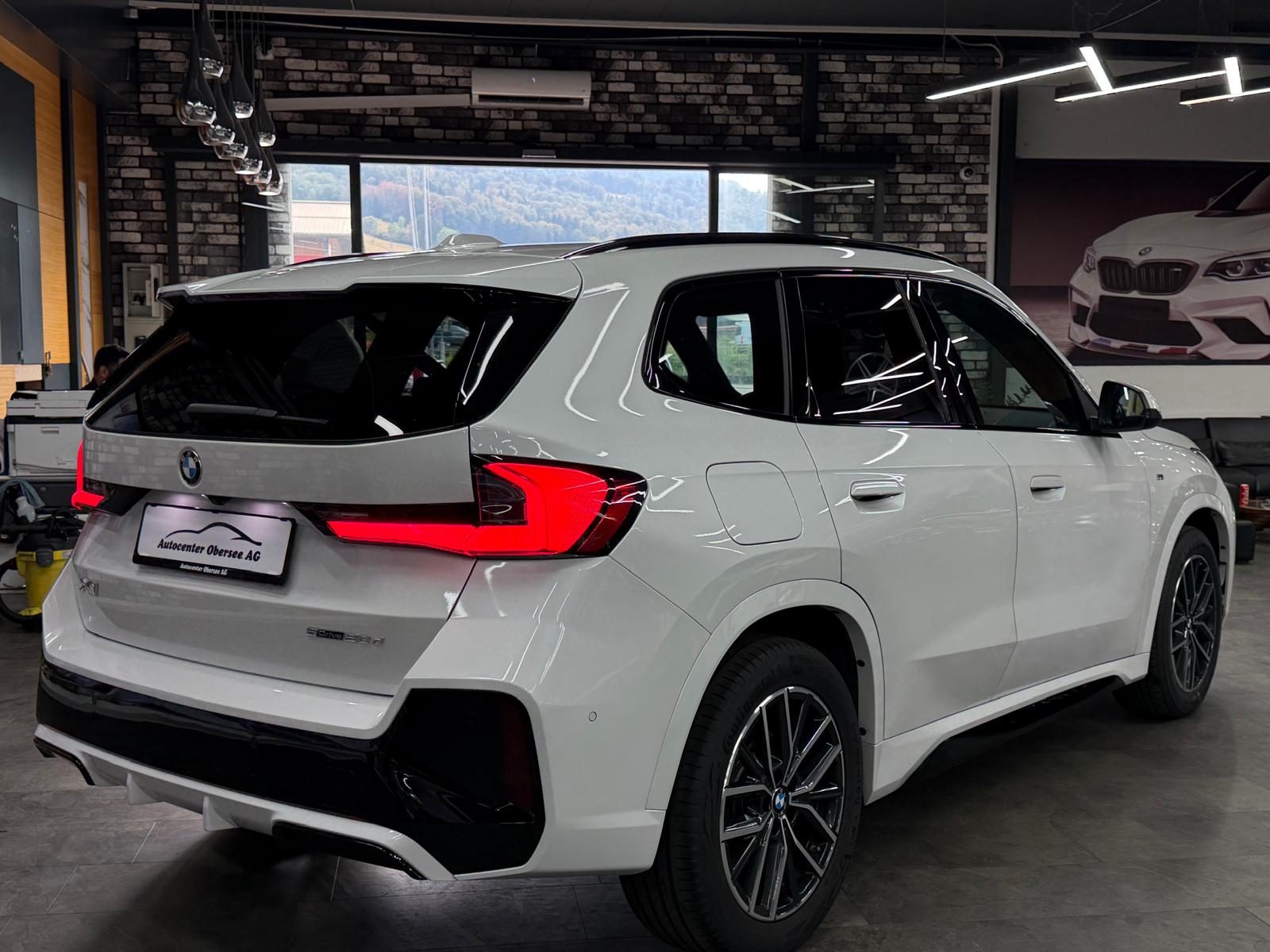 BMW X1 xDrive 20d 48V M Sport Pro-showroom-element-3