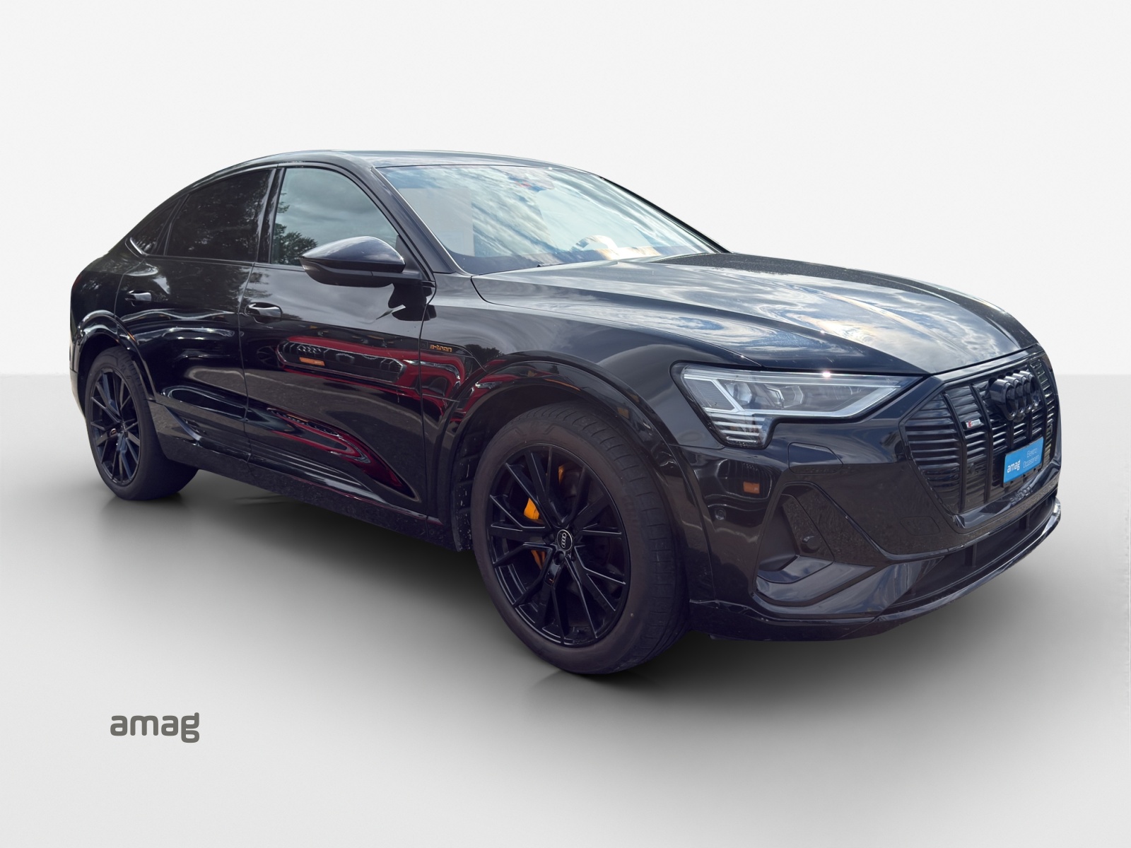 AUDI e-tron 55 Sportback S Line quattro-image-5