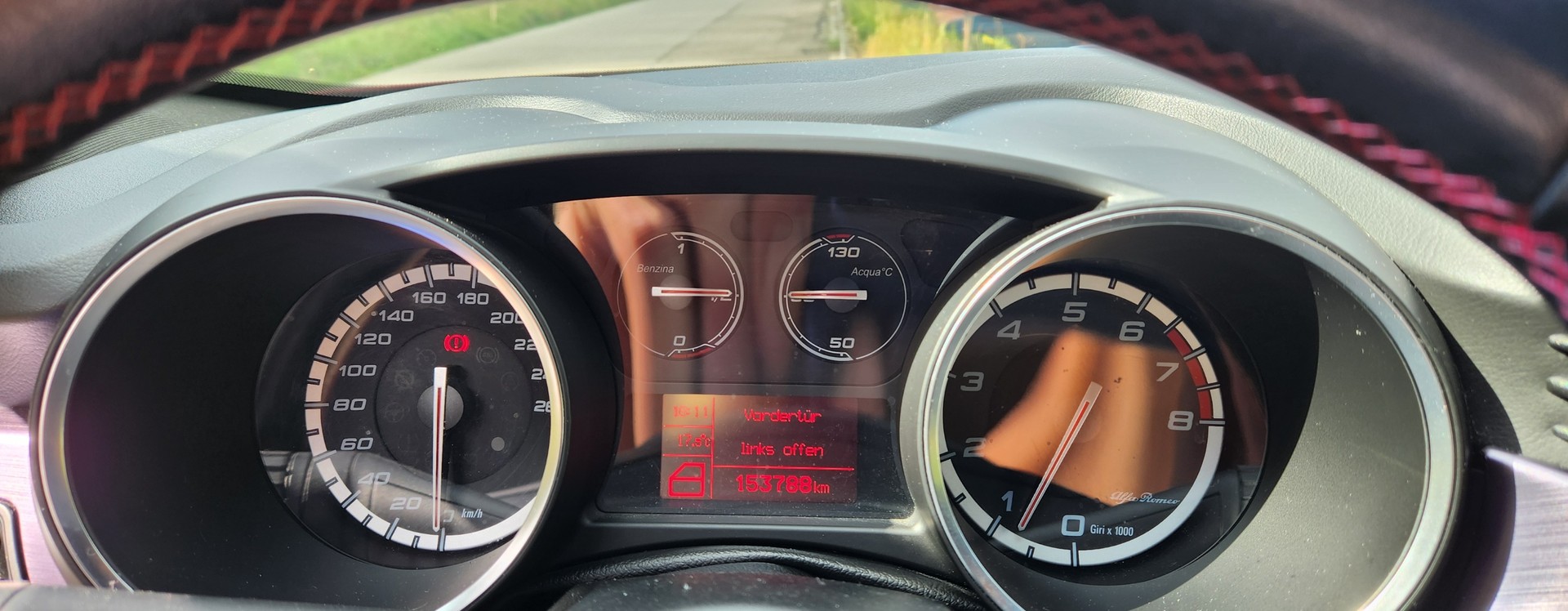 ALFA ROMEO Giulietta 1750 TBi Quadrifoglio Verde-image-5