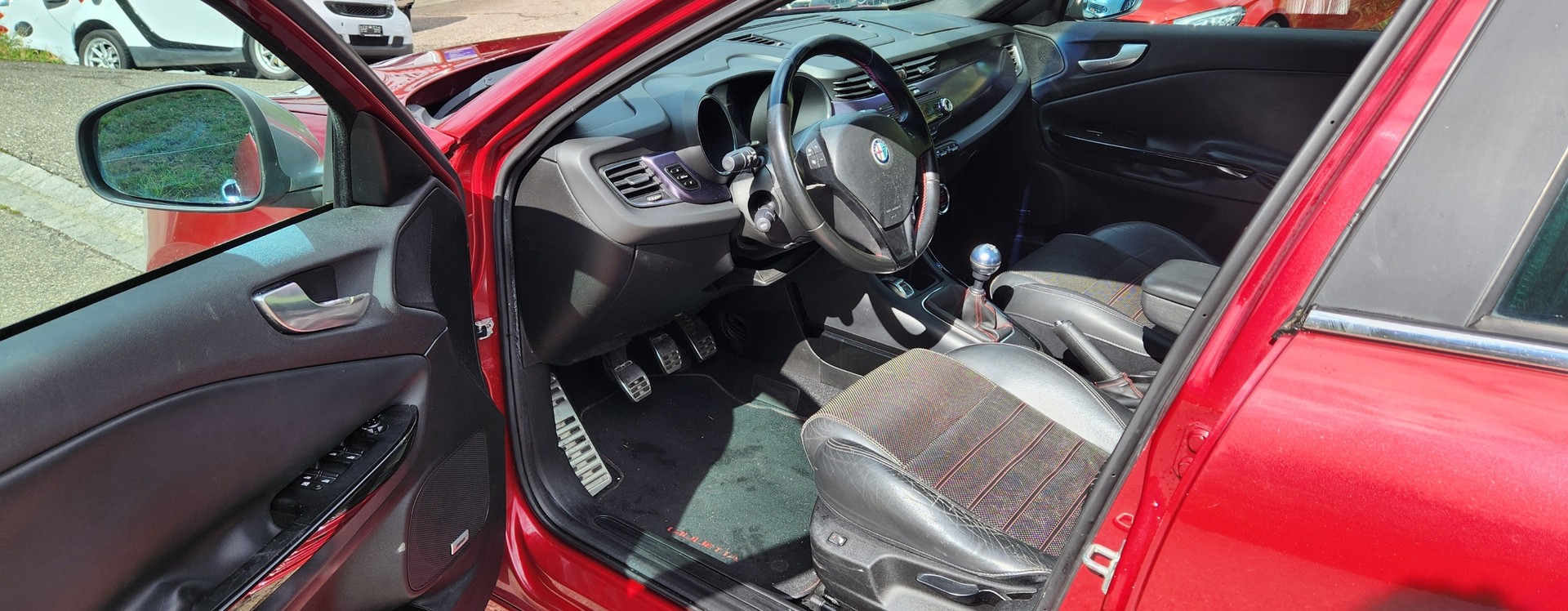 ALFA ROMEO Giulietta 1750 TBi Quadrifoglio Verde-image-8