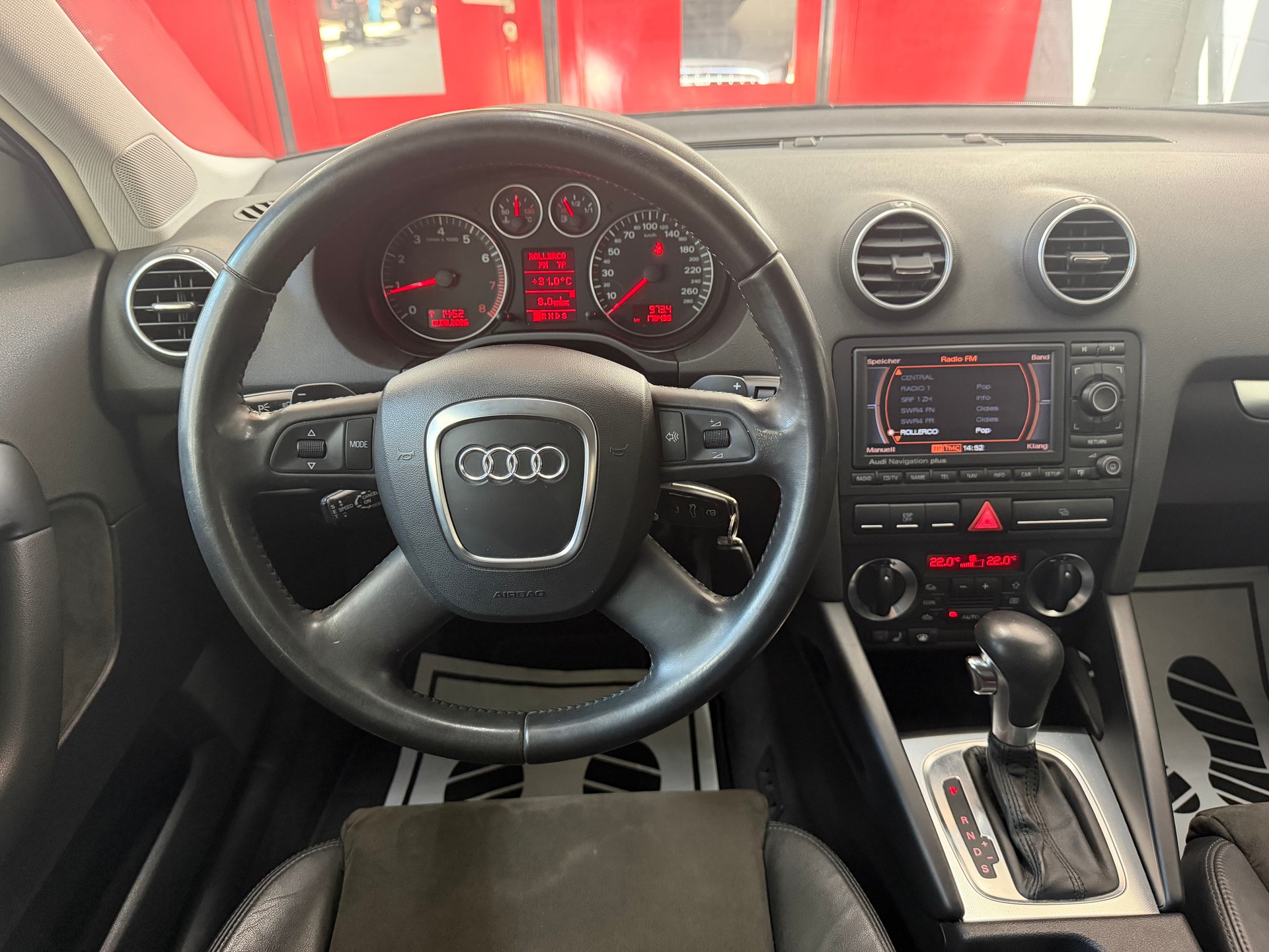 AUDI A3 Sportback 2.0 Turbo FSI Ambition S-tronic //NEU AB MFK!-image-11