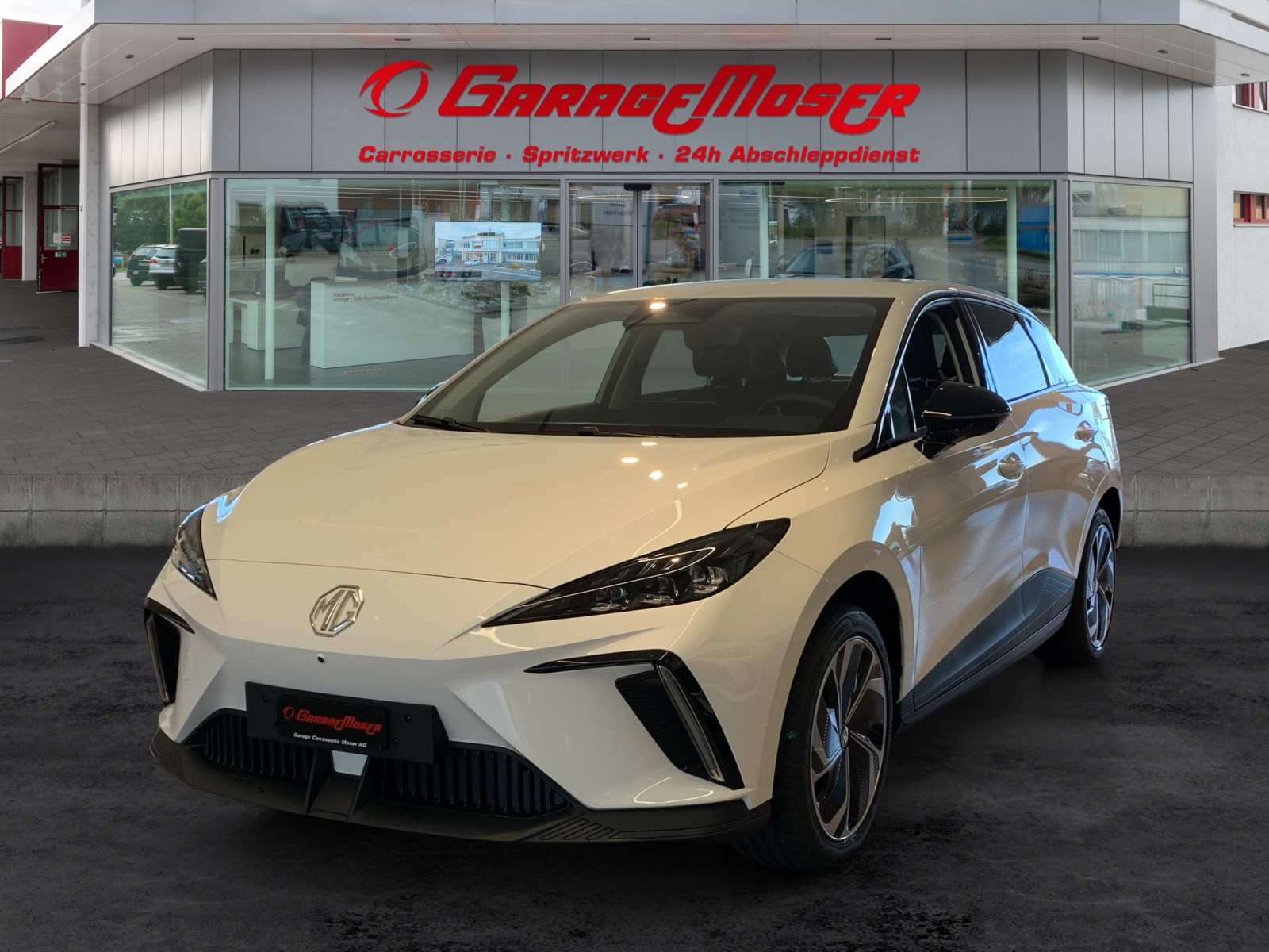 MG 4 64 kWh Premium — slika 1