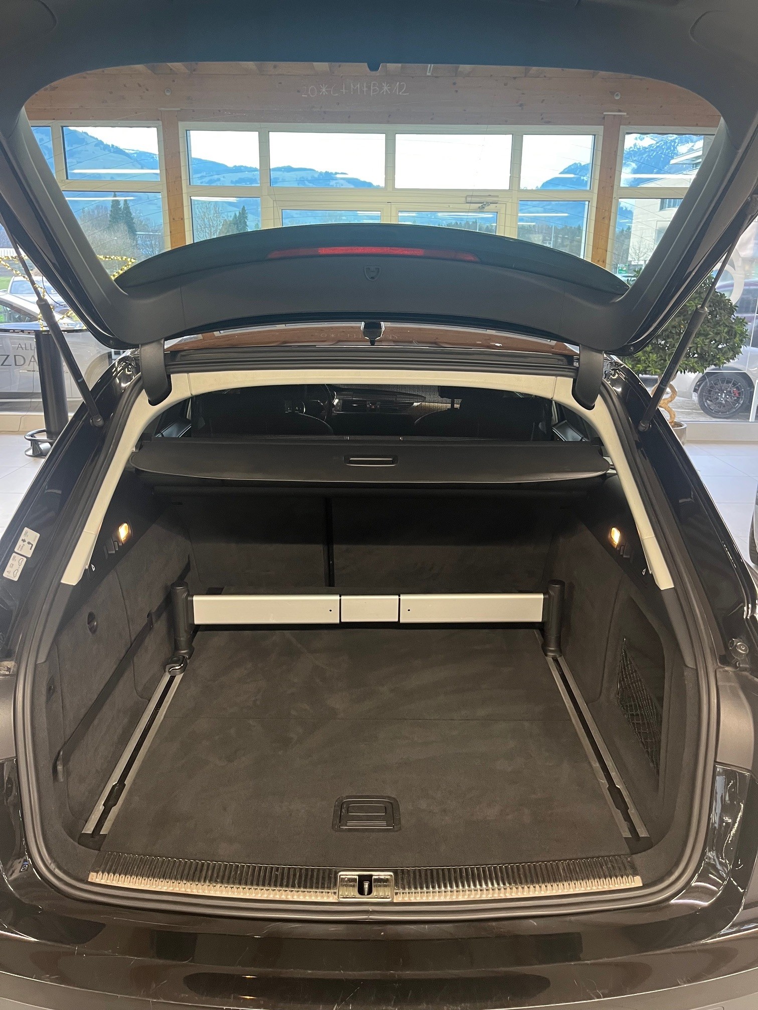 AUDI A6 allroad 3.0 BiTDI V6 quattro tiptronic-image-10