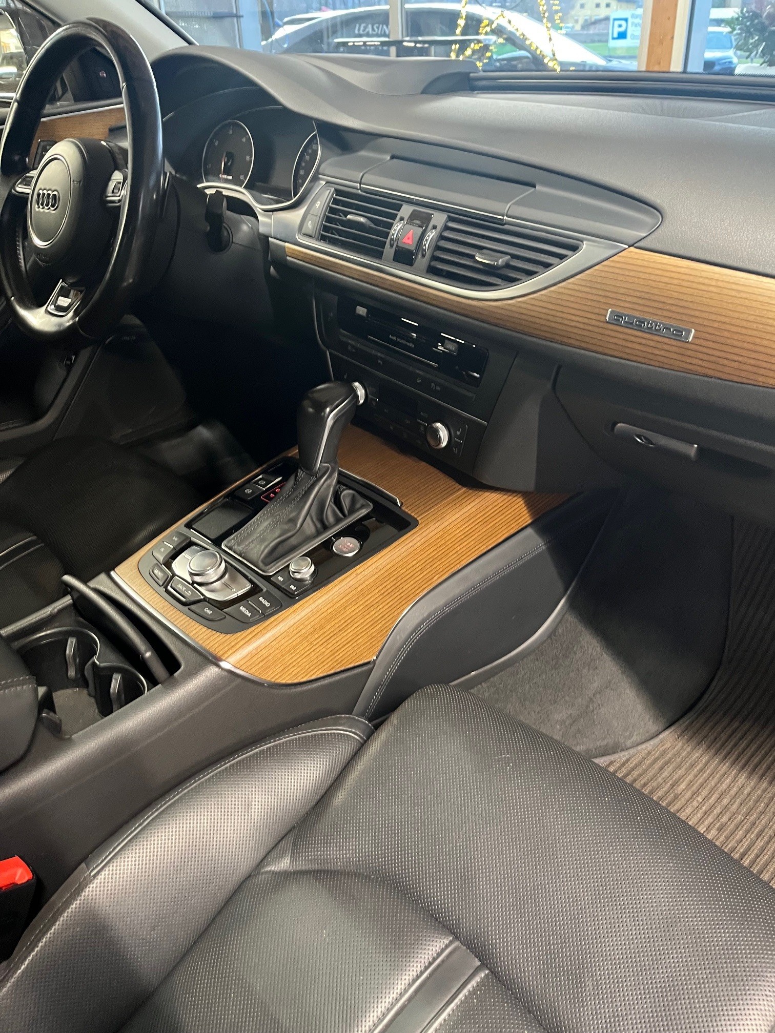 AUDI A6 allroad 3.0 BiTDI V6 quattro tiptronic-image-13