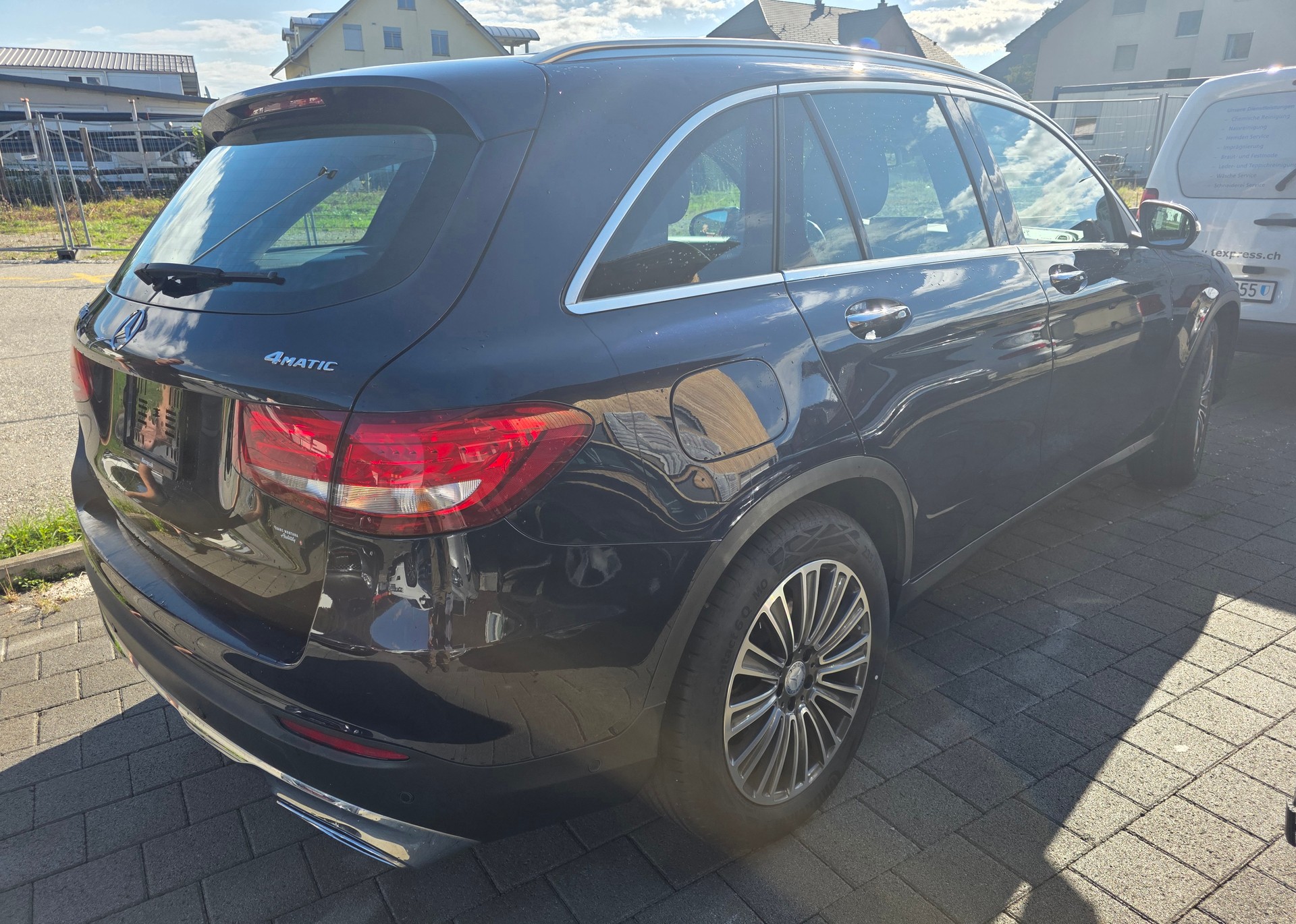 MERCEDES-BENZ GLC 250 d Exclusive 4Matic 9G-Tronic-image-1