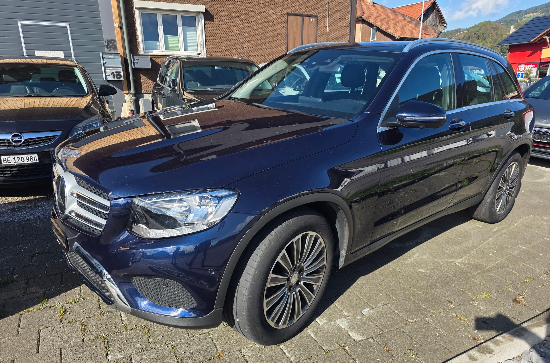 MERCEDES-BENZ GLC 250 d Exclusive 4Matic 9G-Tronic-image-10