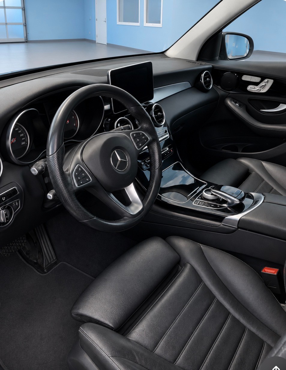 MERCEDES-BENZ GLC 250 d Exclusive 4Matic 9G-Tronic-image-2