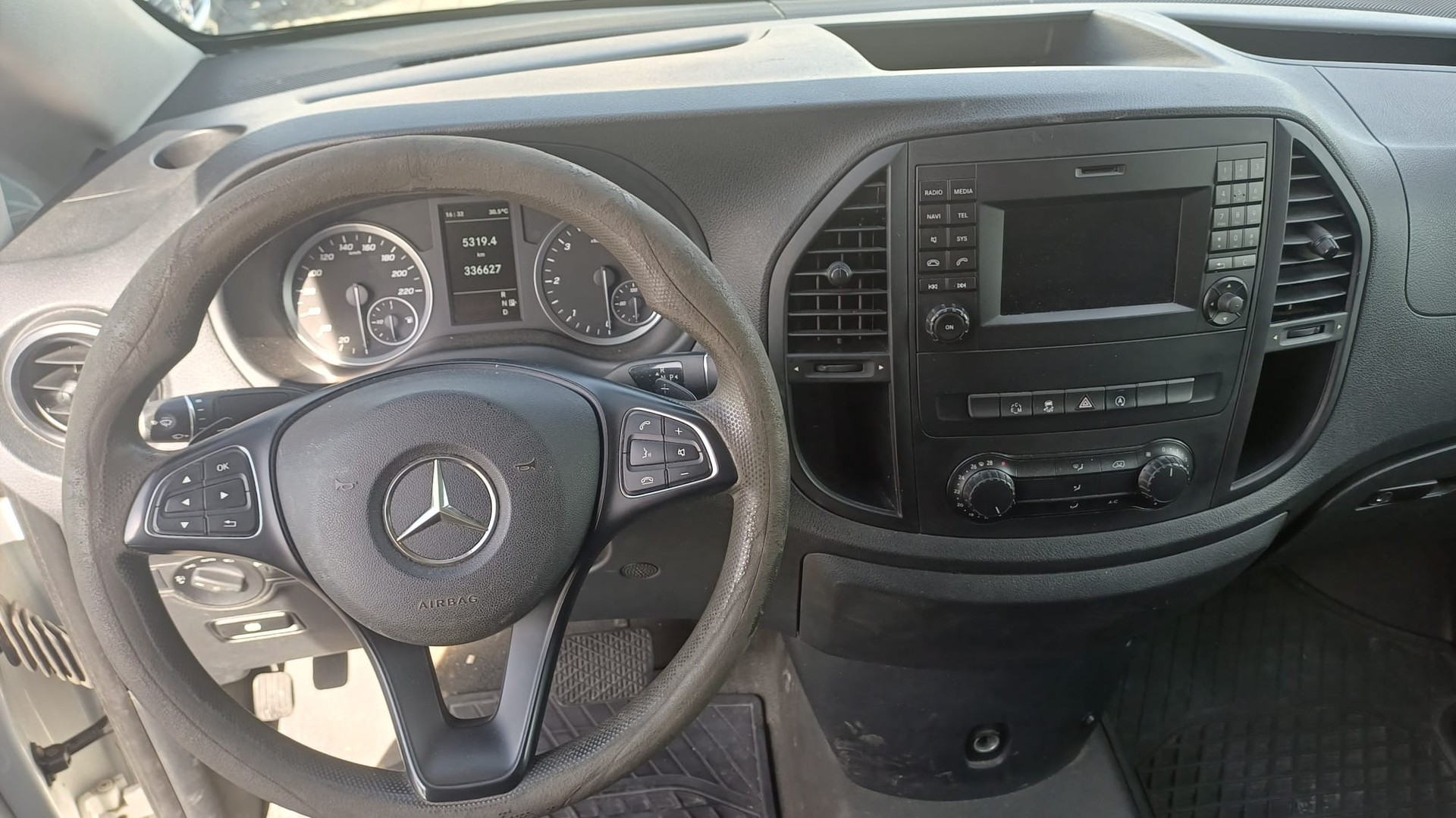 MERCEDES-BENZ Vito 119 BlueTEC 4Matic 7G-Tronic Euro 6-image-7