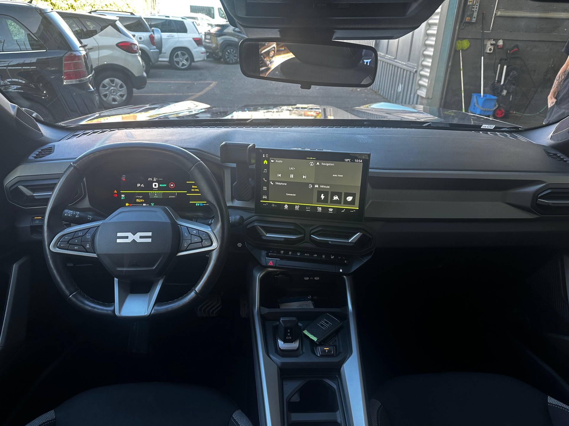 DACIA Bigster HEV 155 1.8 Hybrid Journey-image-8