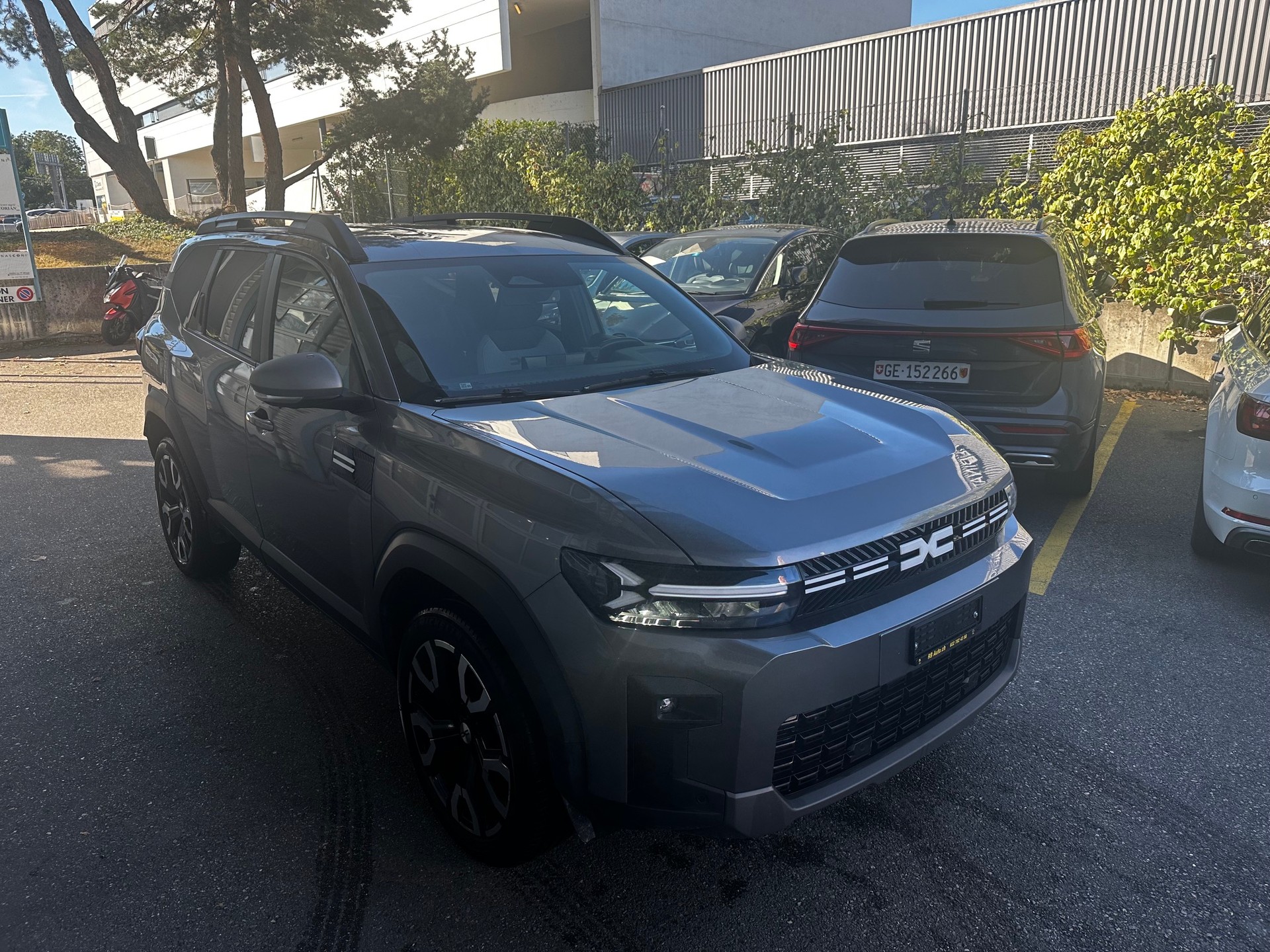 DACIA Bigster HEV 155 1.8 Hybrid Journey-image-5