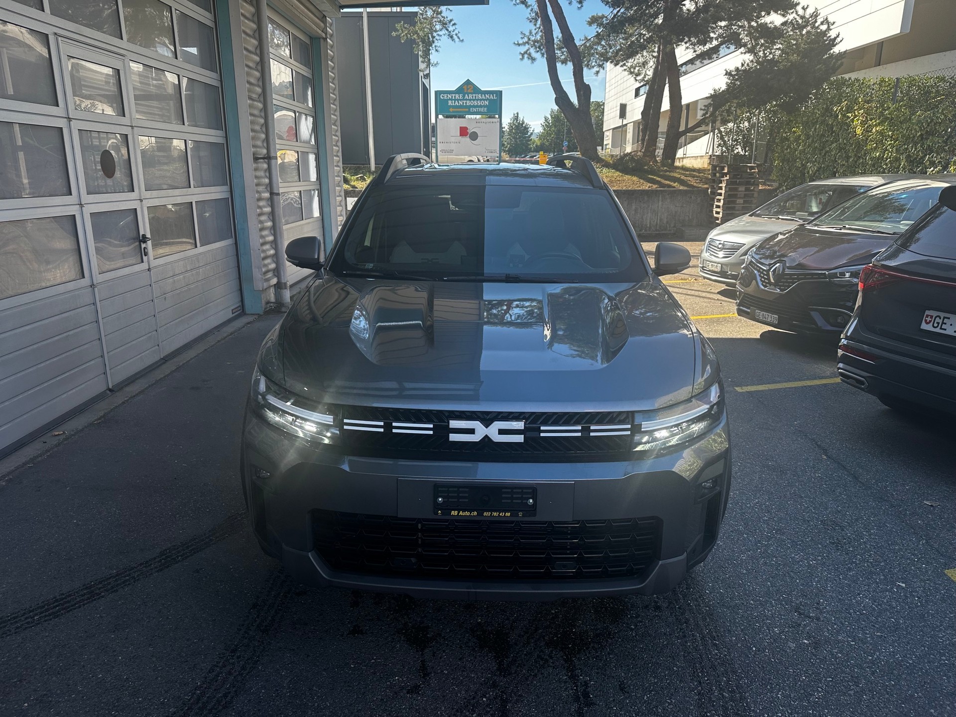 DACIA Bigster HEV 155 1.8 Hybrid Journey-image-0
