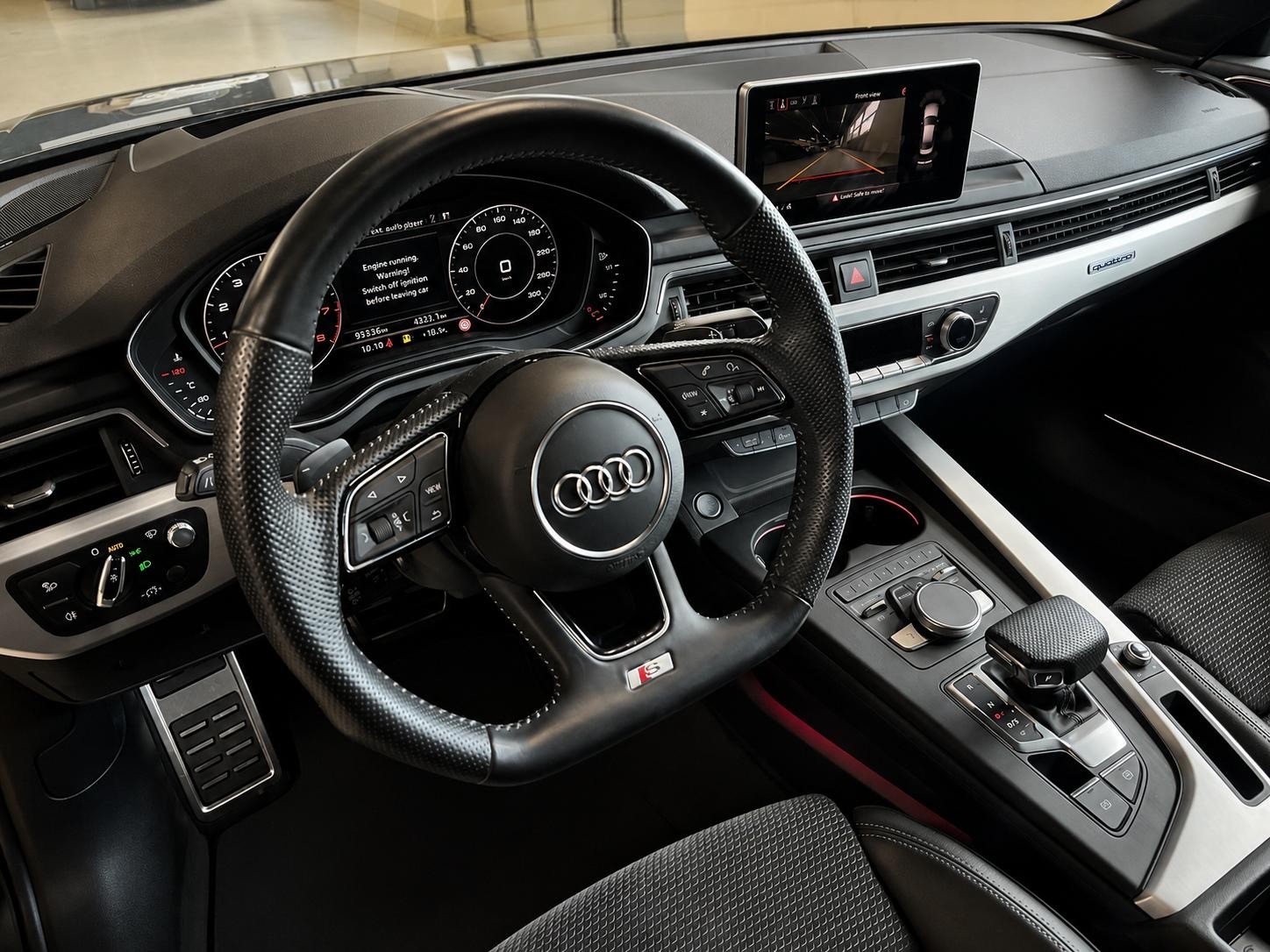 AUDI A4 Limousine 2.0 TFSI Design quattro S-tronic-image-11