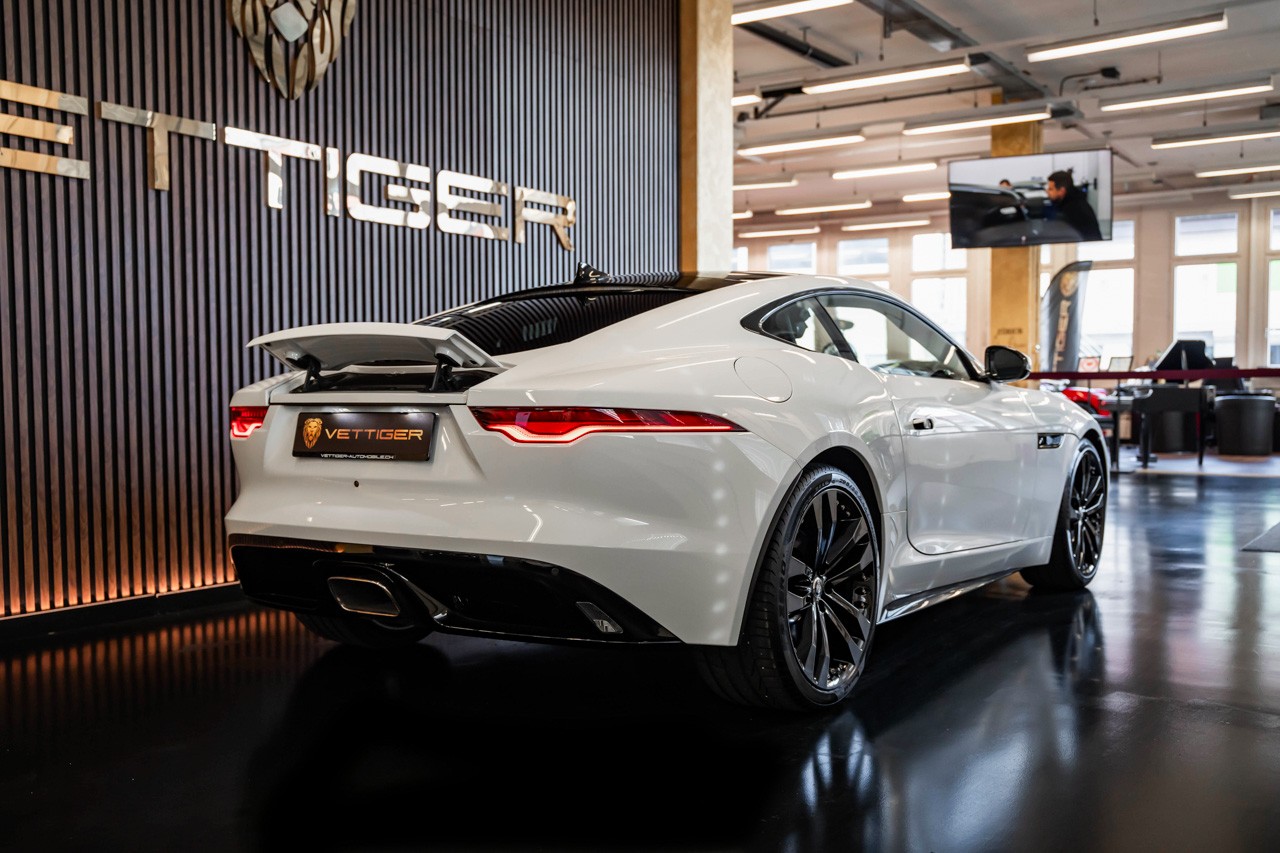 JAGUAR F-Type Coupé 2.0 I4 R-Dynamic Automatik-image-5