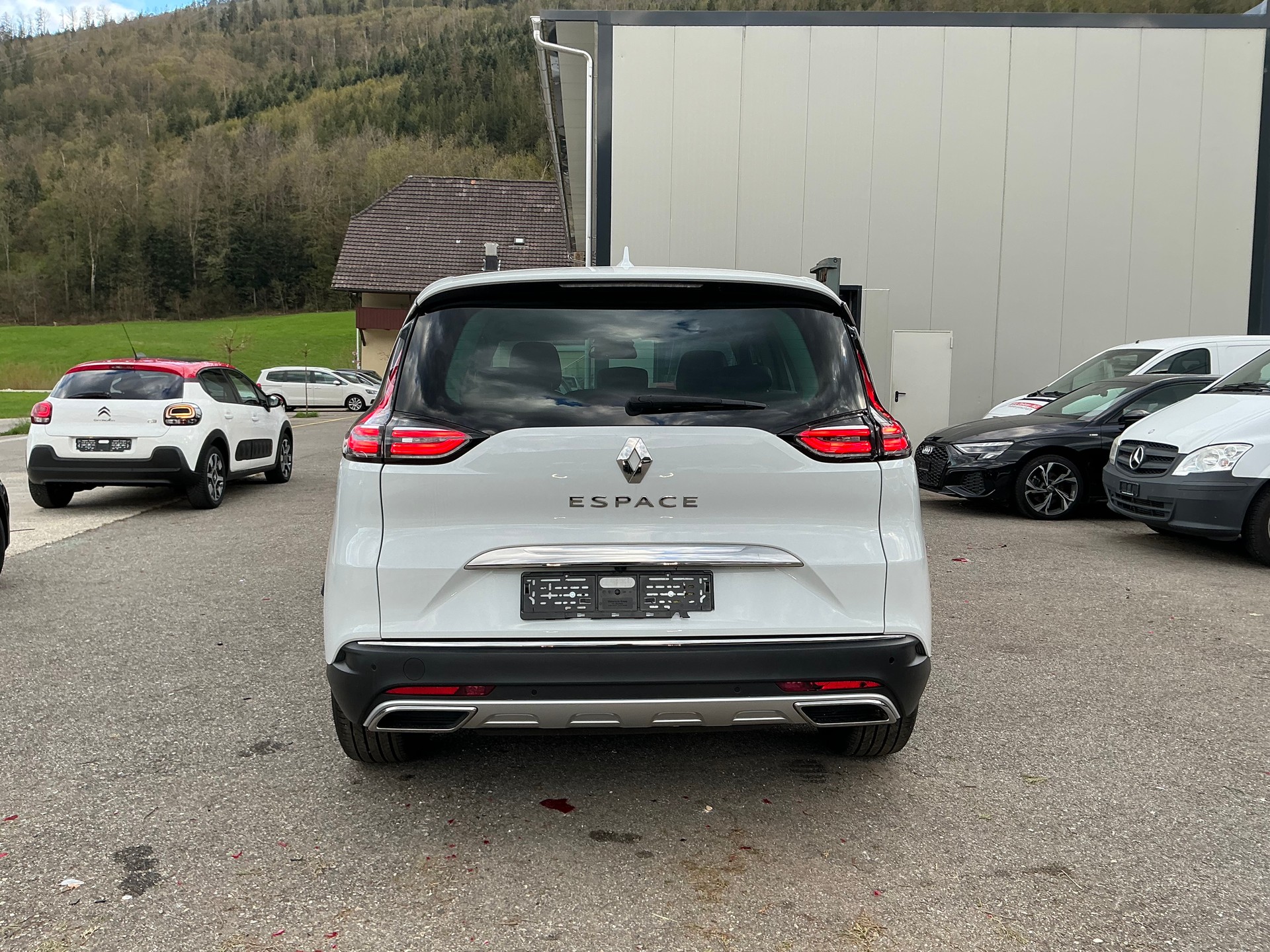 RENAULT Espace 2.0 dCi Business EDC-image-5