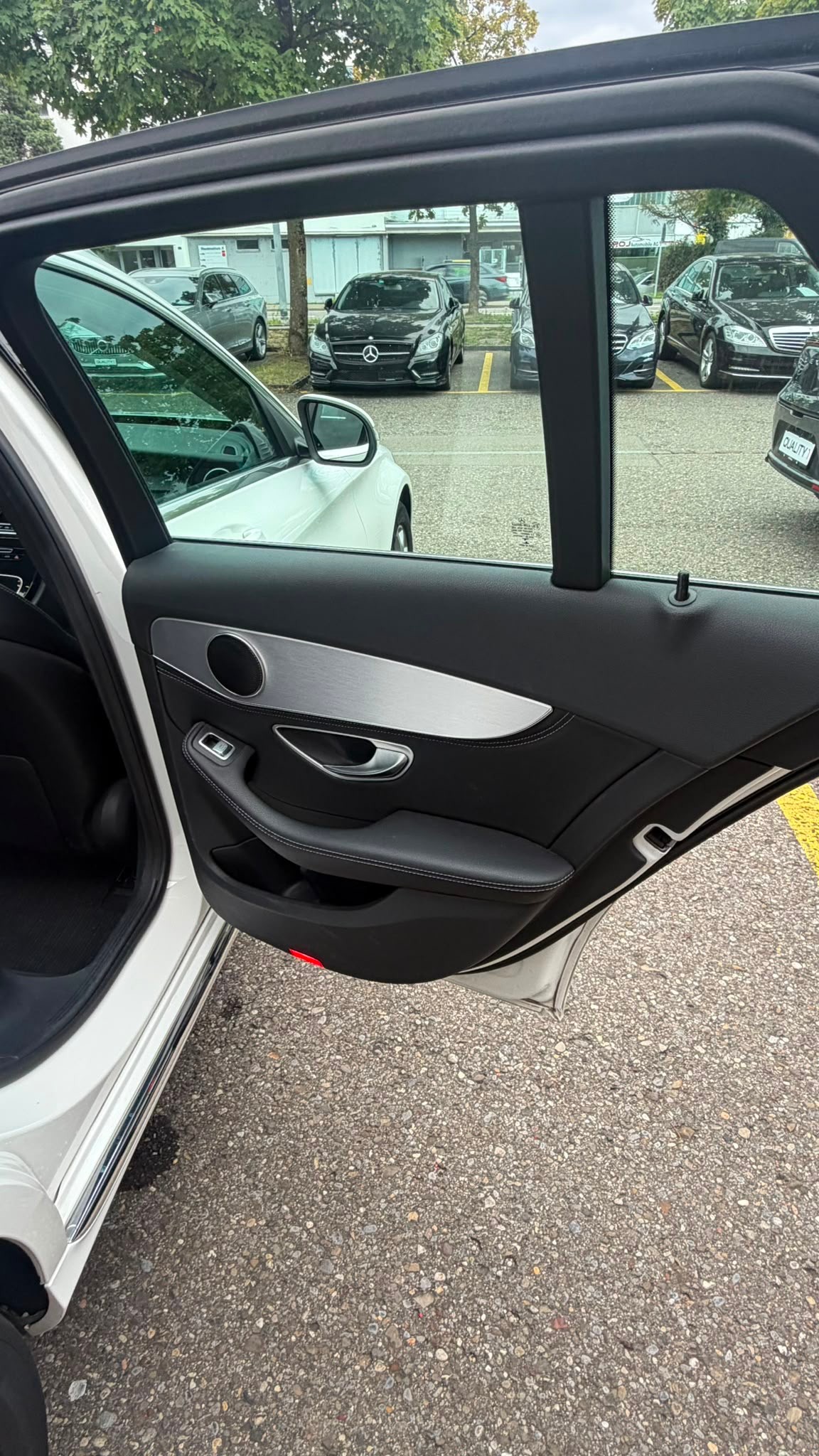 MERCEDES-BENZ C 250 BlueTEC Avantgarde 4Matic 7G-Tronic-image-12