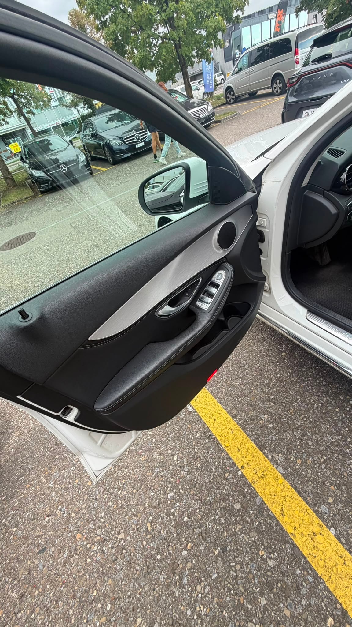 MERCEDES-BENZ C 250 BlueTEC Avantgarde 4Matic 7G-Tronic-image-10