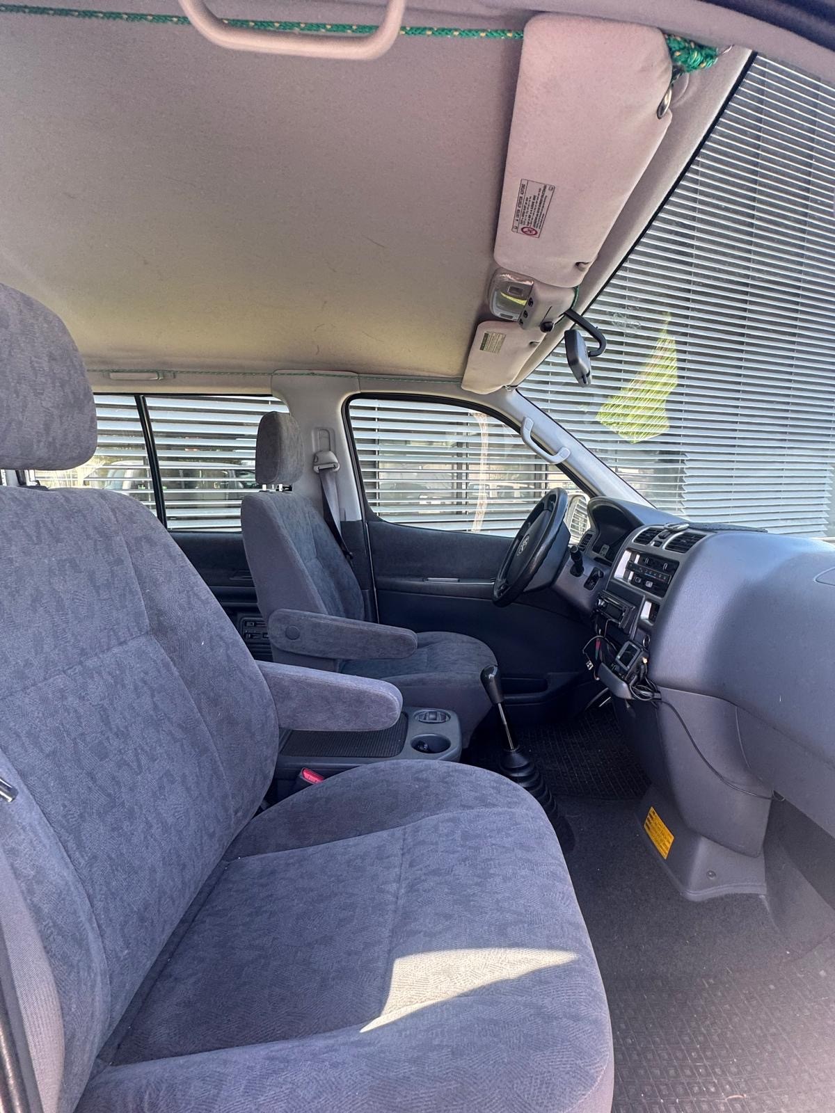 TOYOTA Hiace D-4D Wagon GL 4WD S 8 platz-image-8