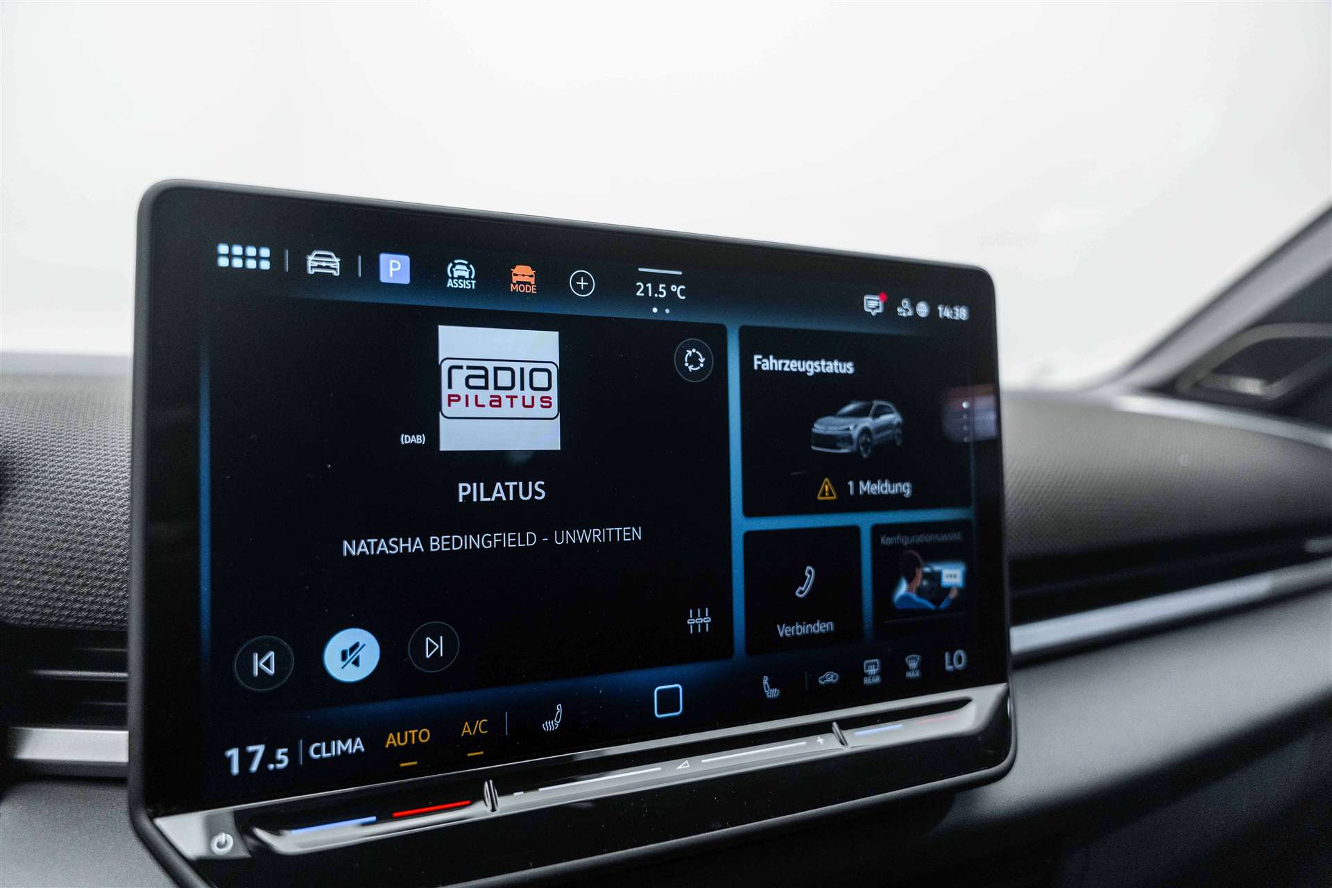 VW T-Roc 1.5 eTSi mHEV R-Line DSG-Automat-image-20