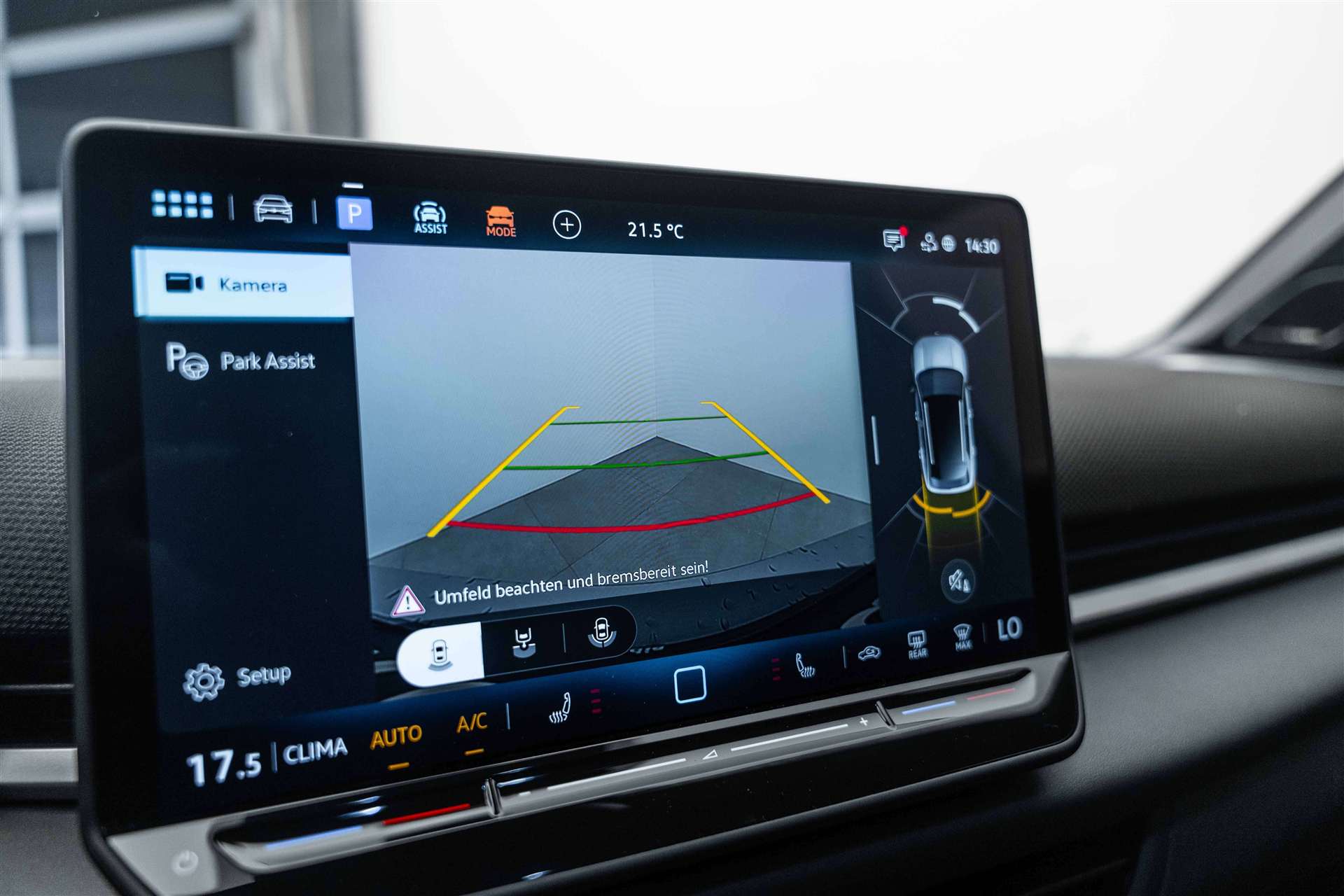 VW T-Roc 1.5 eTSi mHEV R-Line DSG-Automat-image-17