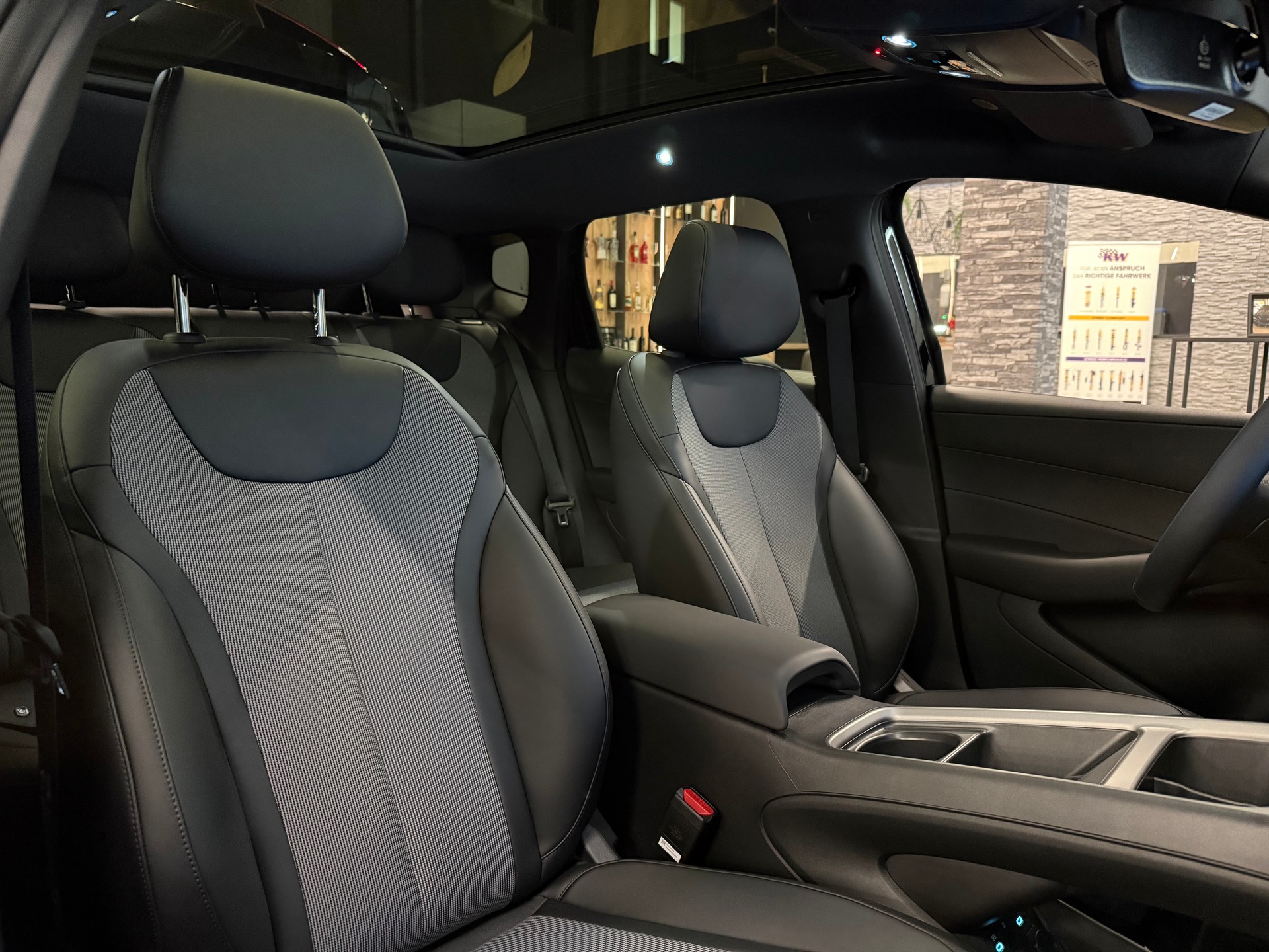 BYD Dolphin G DM-i Comfort-image-12