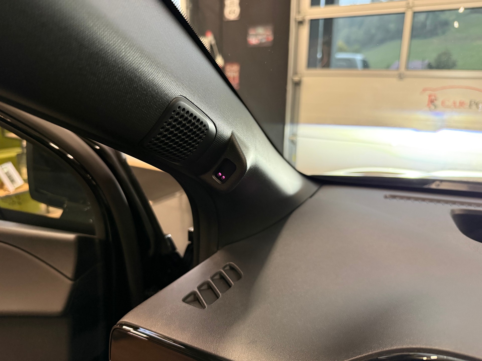 BYD Dolphin G DM-i Comfort-image-22