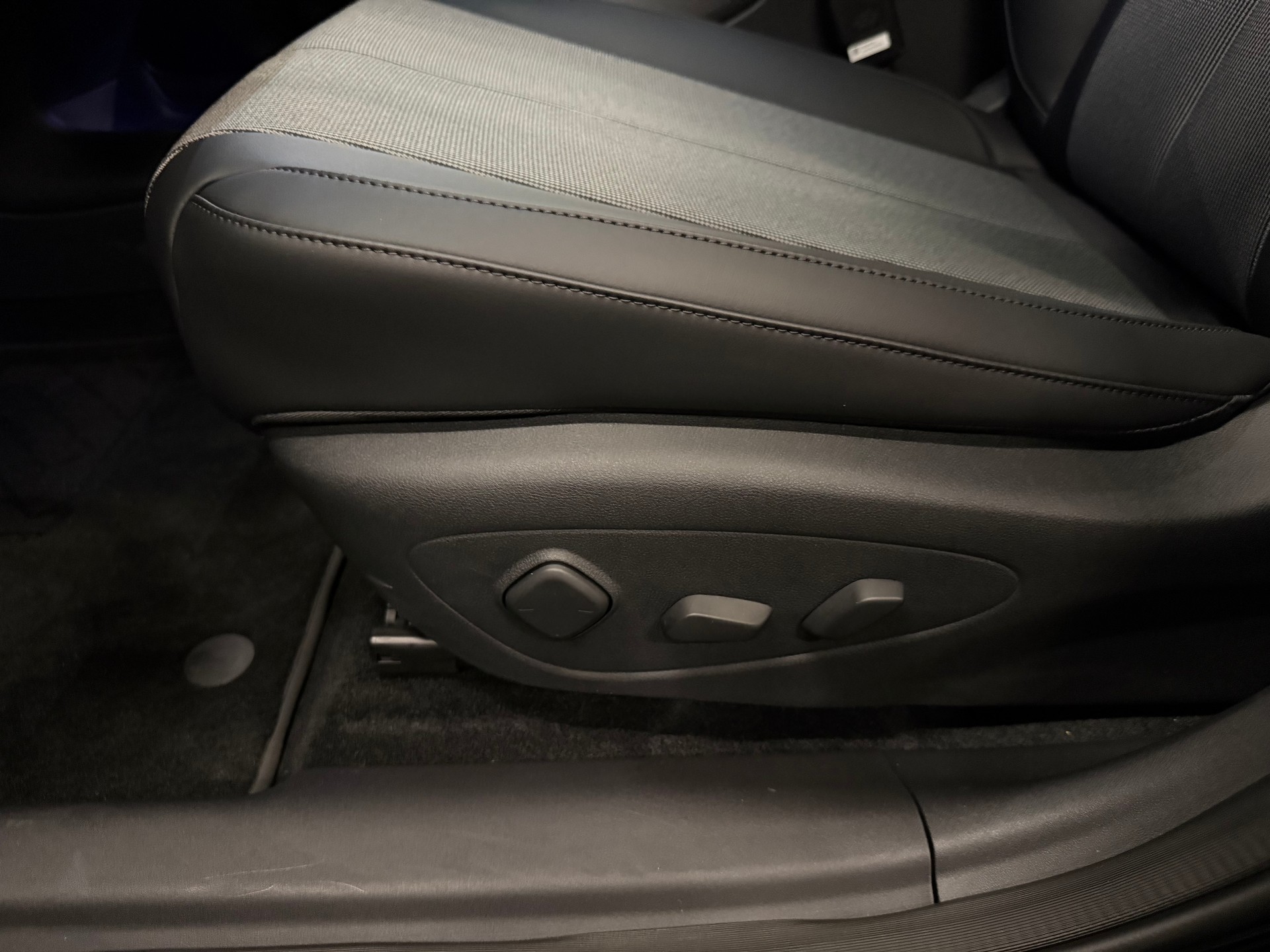 BYD Dolphin G DM-i Comfort-image-20