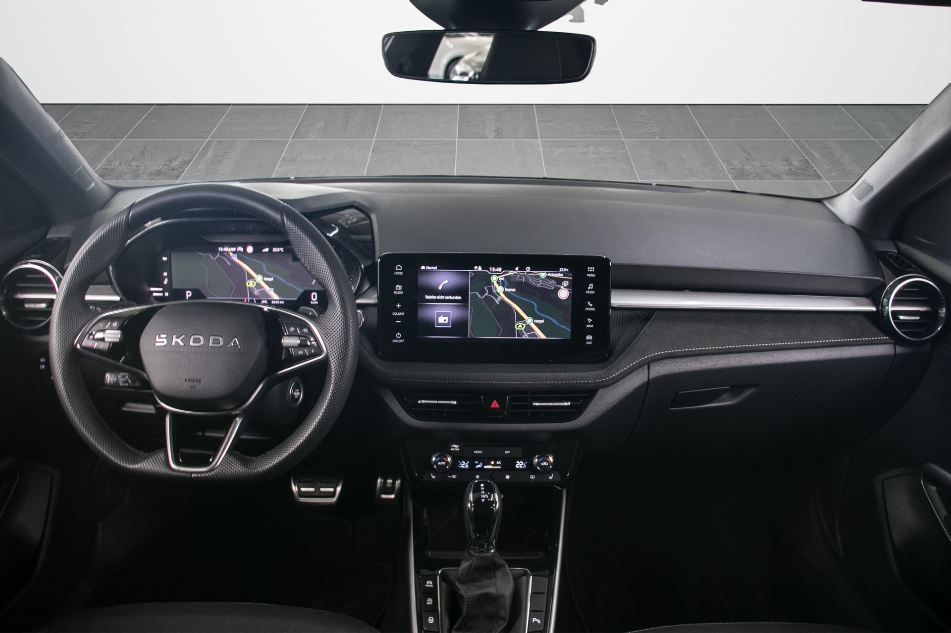SKODA Fabia 1.5 TSI Dynamic DSG-image-3