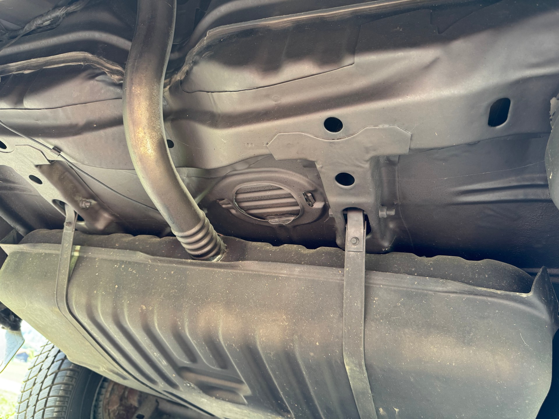 CHEVROLET 5.0 V8 Brougham Sedan-image-6