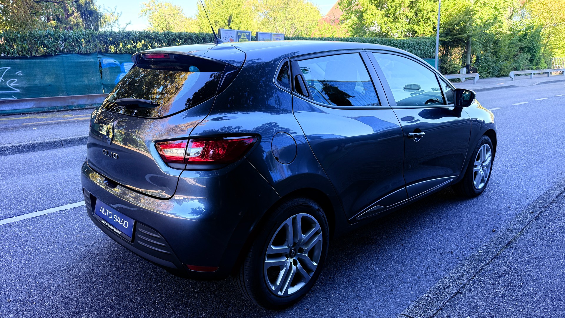 RENAULT Clio 0.9 12V Zen-image-5