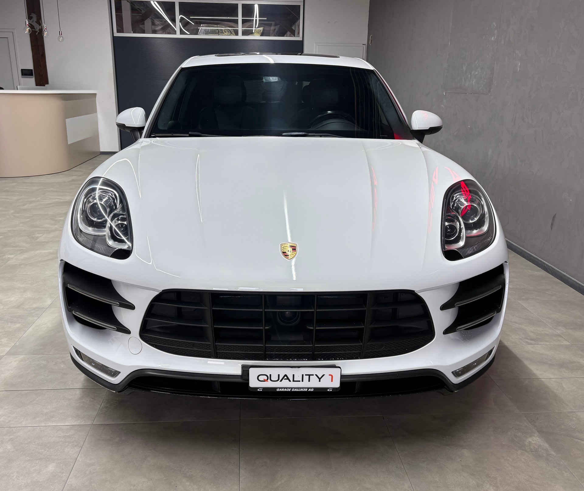 PORSCHE Macan Turbo PDK-image-4