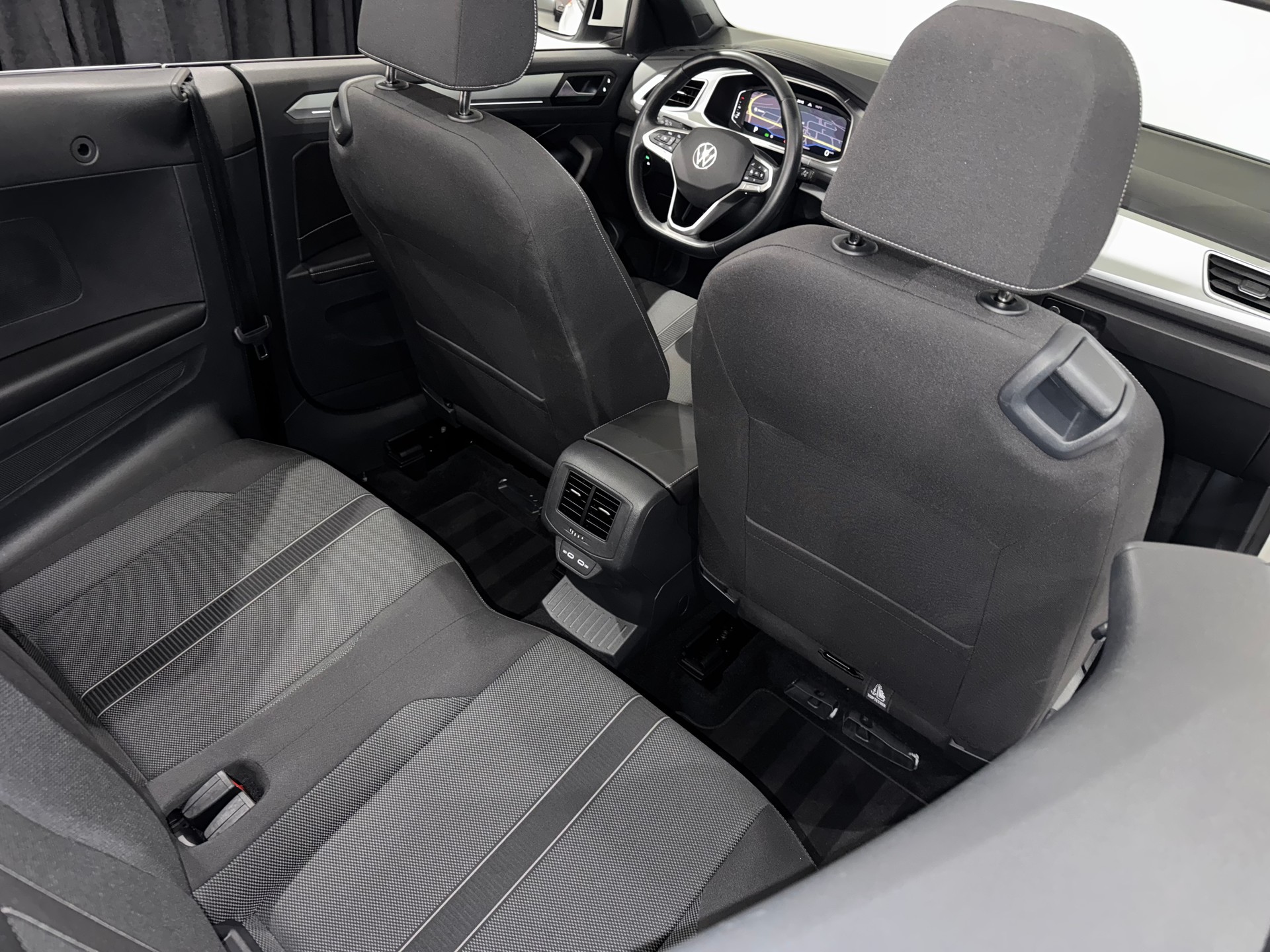VW T-Roc Cabriolet 1.5 TSI EVO Style DSG | CH | 1.Hand |-image-21