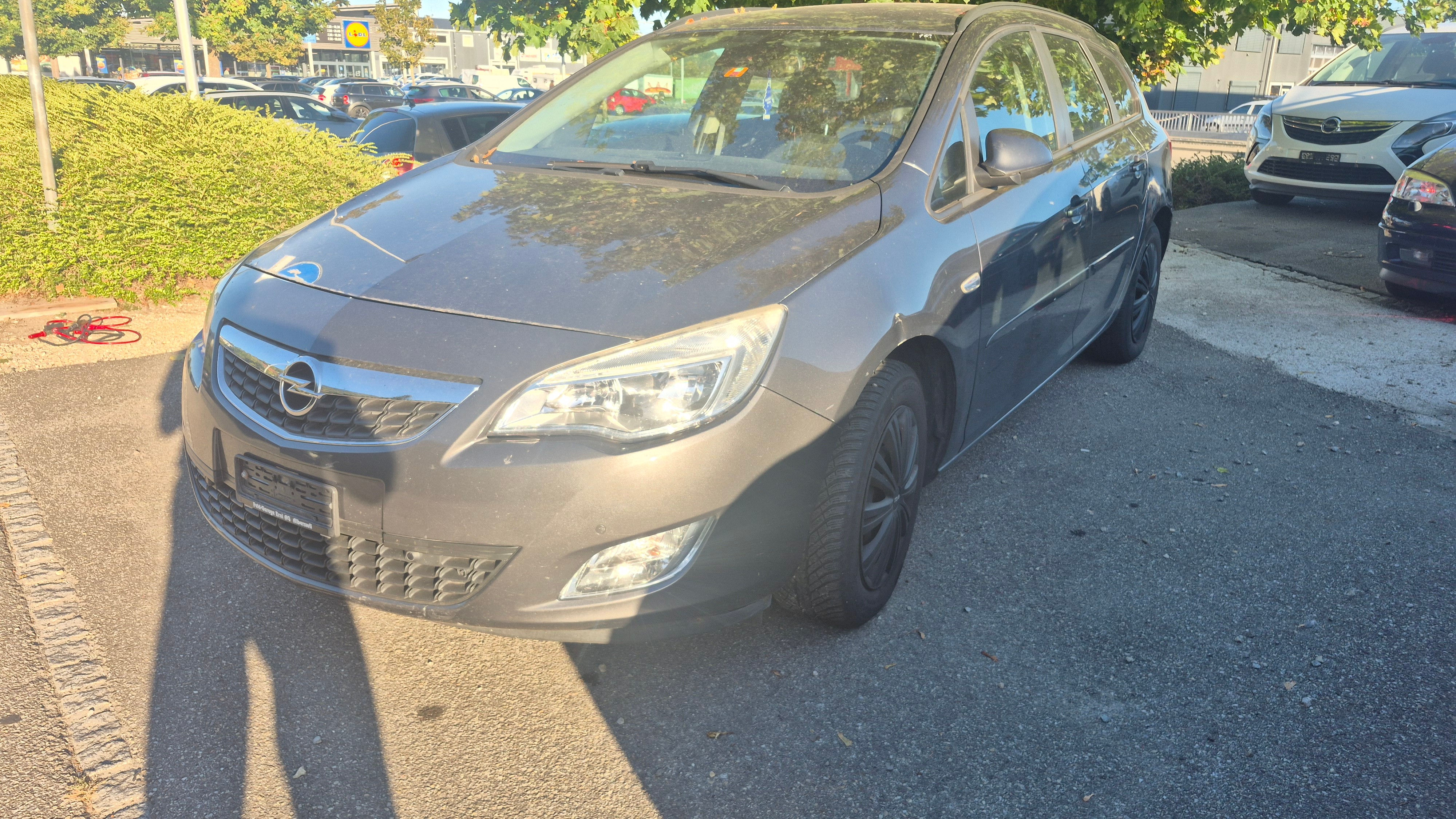 Car photo